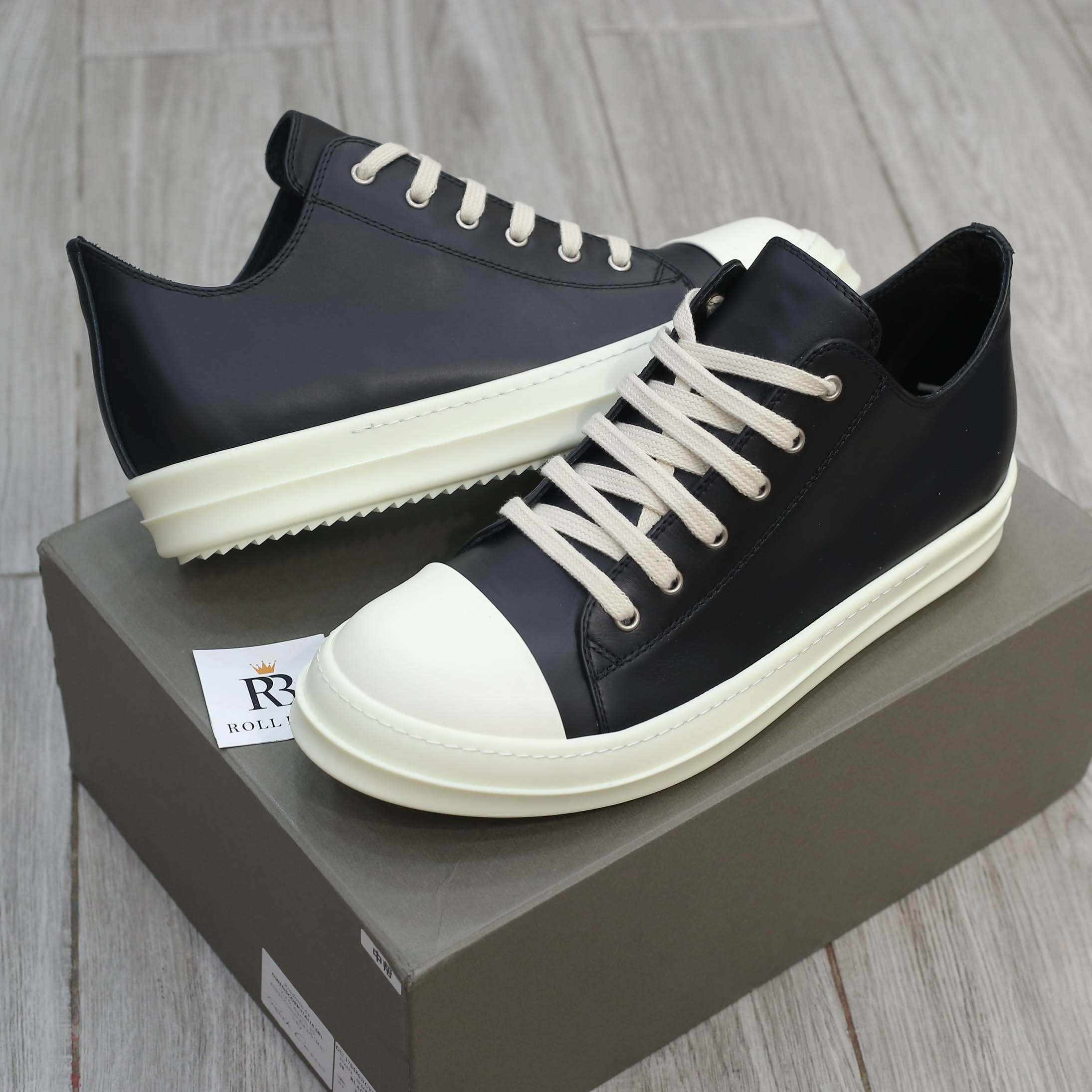 Giày Rick Owens Leather Low Sneaker Black And Milk Best Quality
