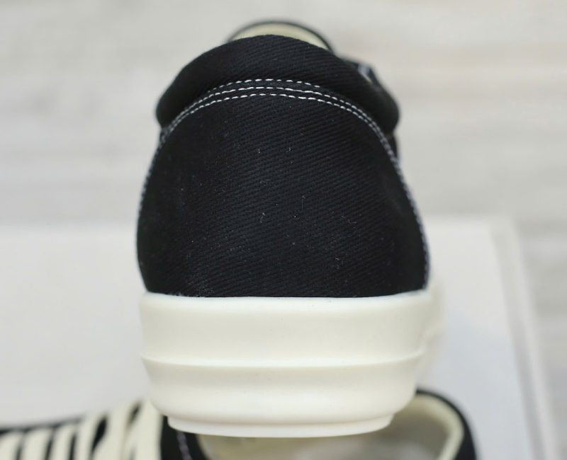 Giày Rick Owens Vintage ‘Black Milk White’ Canvas Like Auth