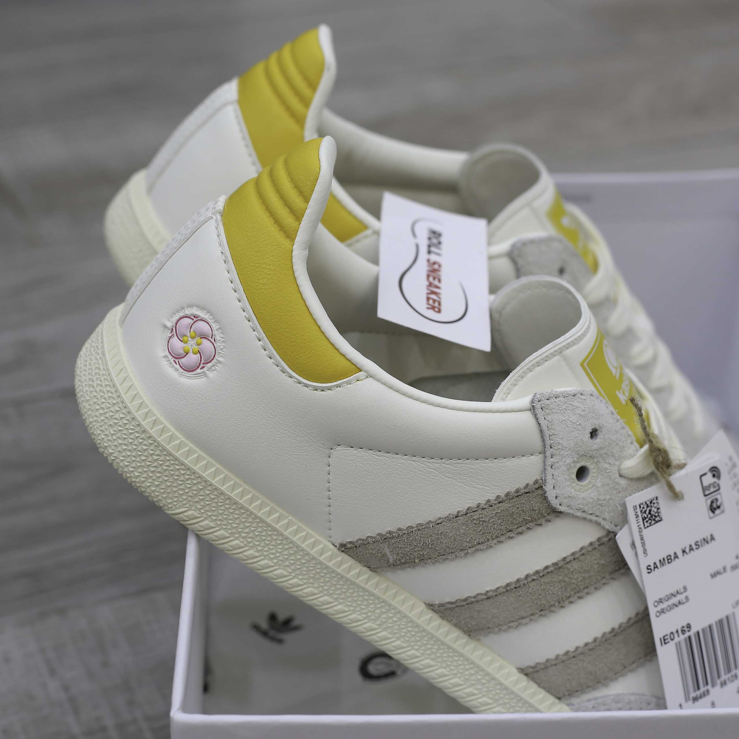 Giày Adidas x Kasina Samba Consortium Cup ‘Off White’ like Auth
