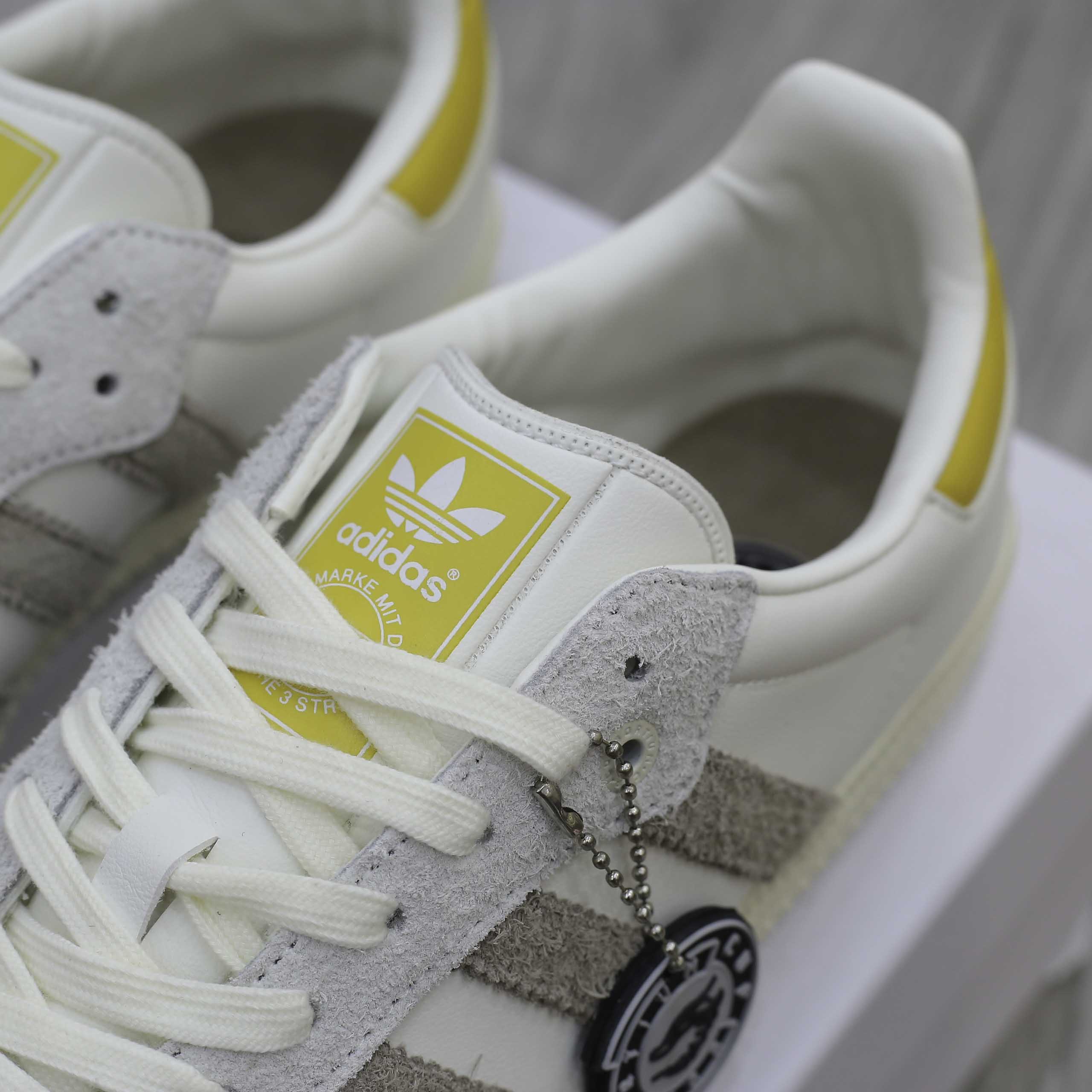 Giày Adidas x Kasina Samba Consortium Cup ‘Off White’ like Auth