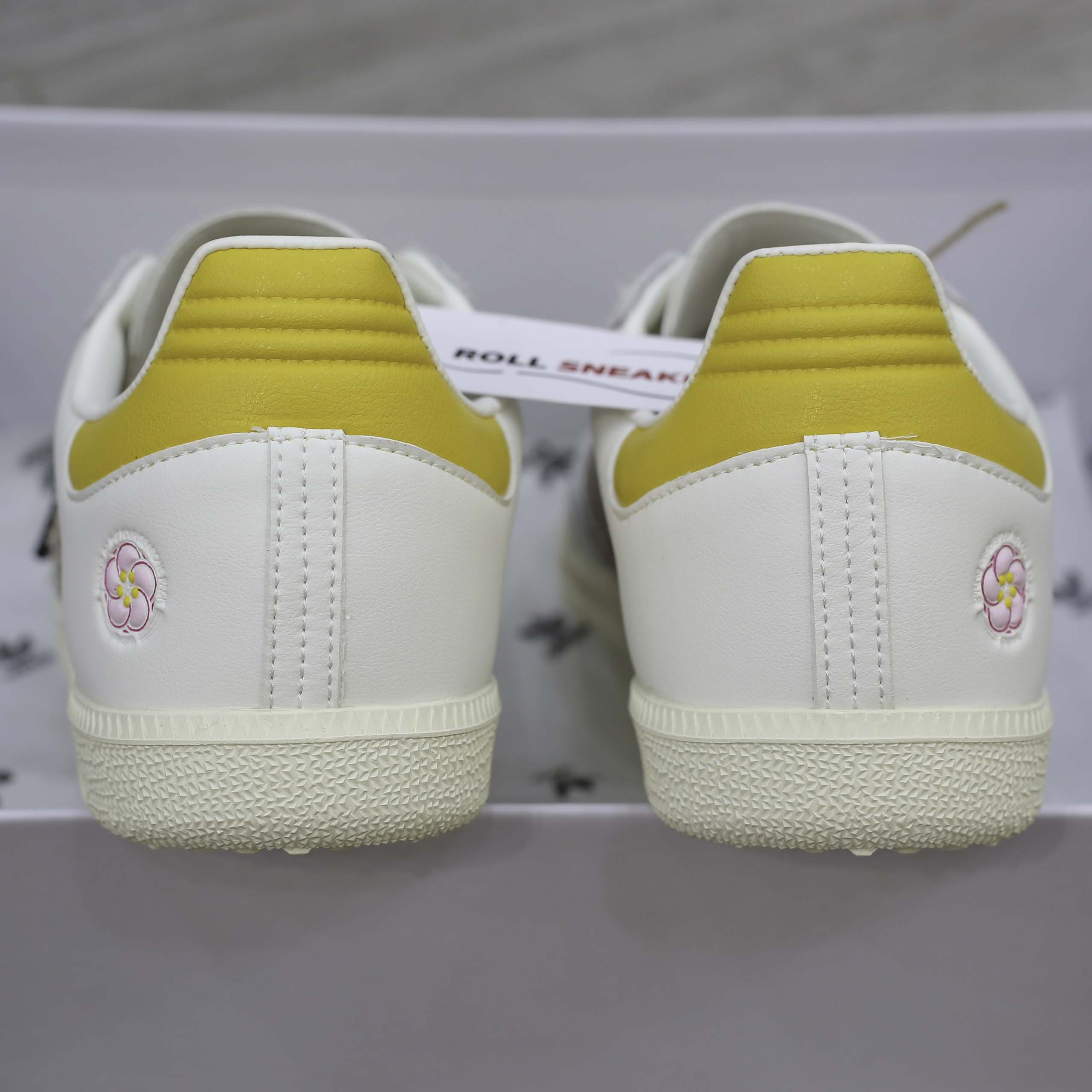 Giày Adidas x Kasina Samba Consortium Cup ‘Off White’ like Auth