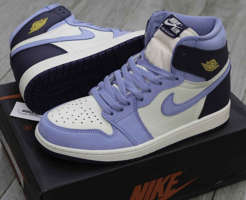 Giày Air Jordan 1 Retro High OG First in Flight like Auth
