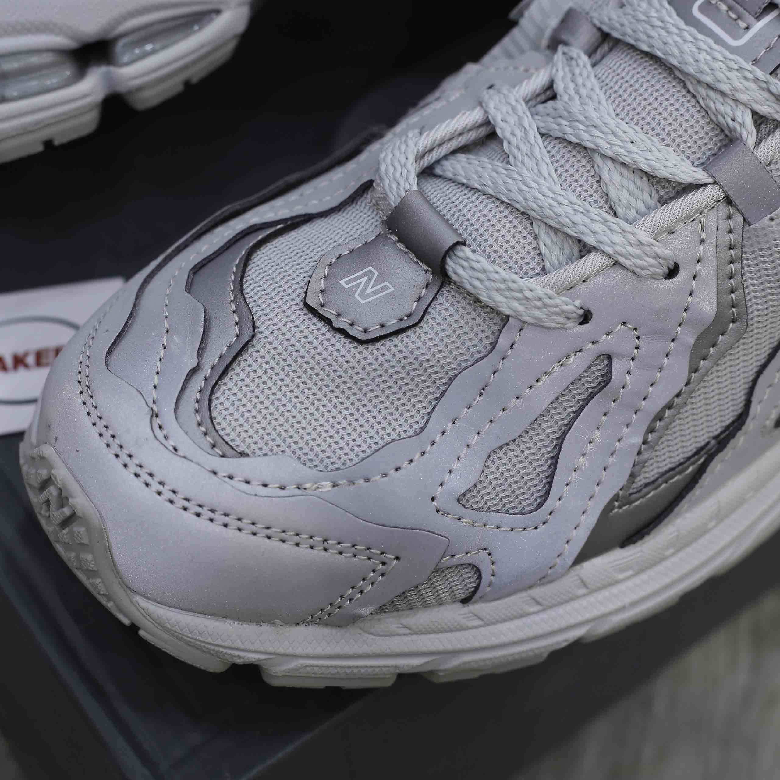 Giày New Balance 1906 - Silver Metallic Like Auth