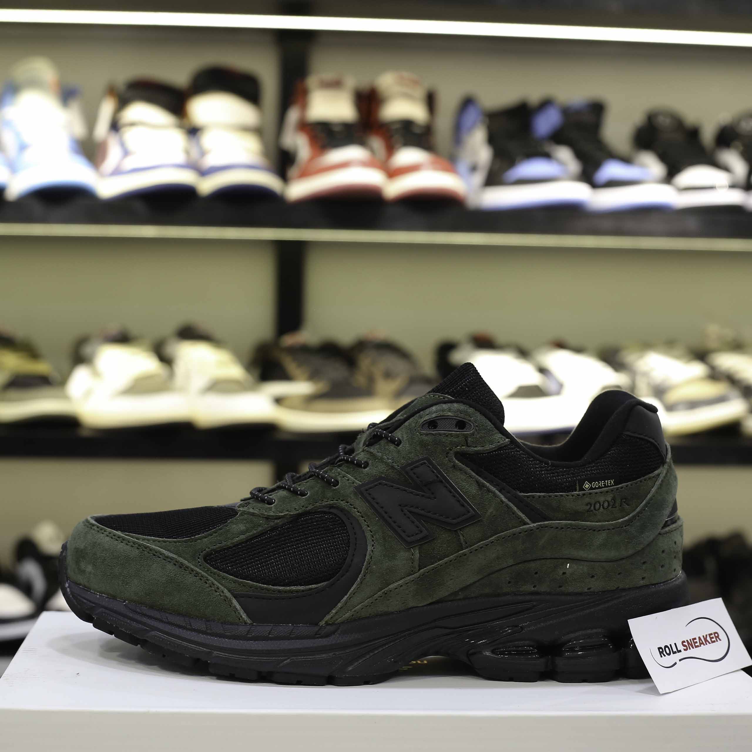 Giày New Balance 2002R x GORE-TEX Pine Like Auth