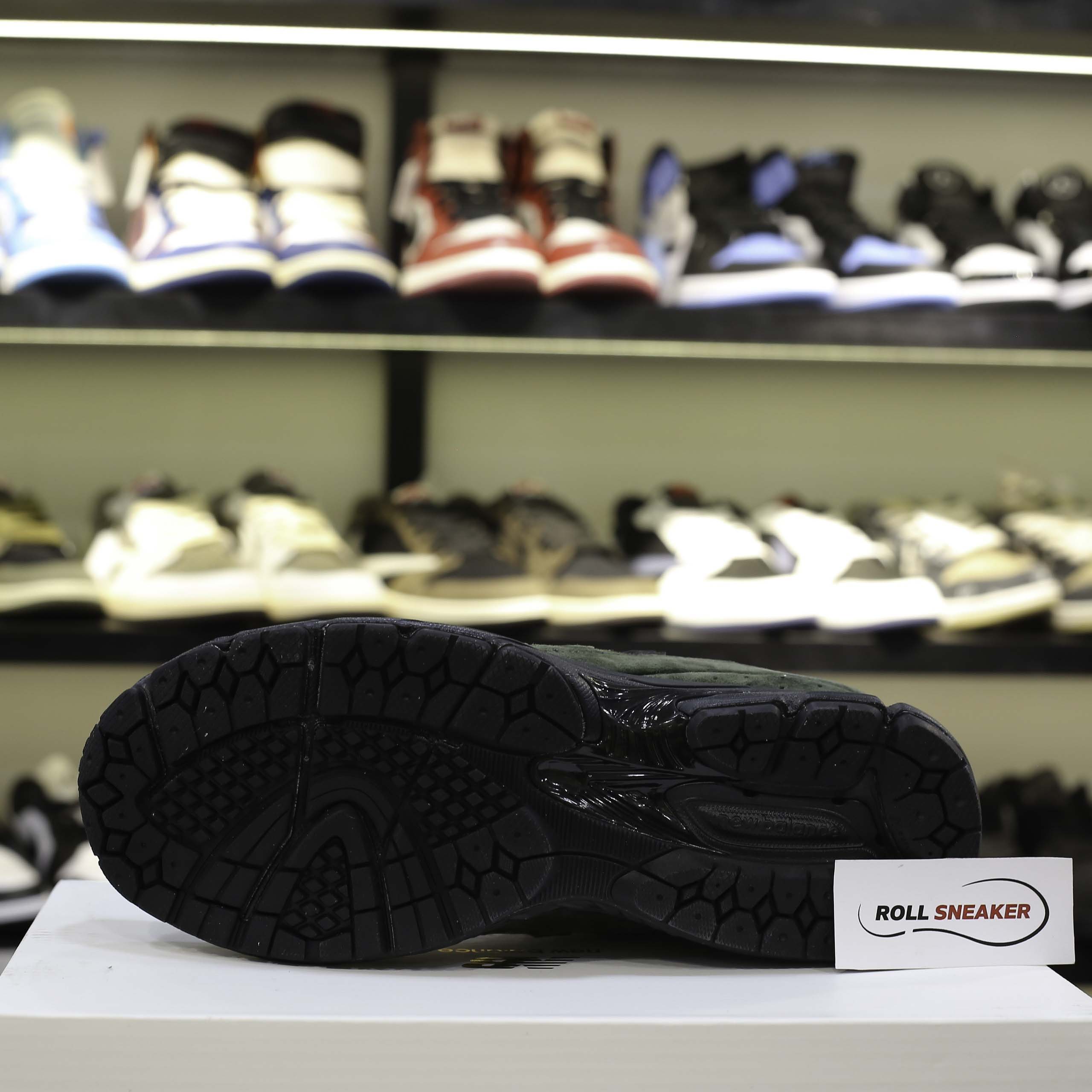 Giày New Balance 2002R x GORE-TEX Pine Like Auth