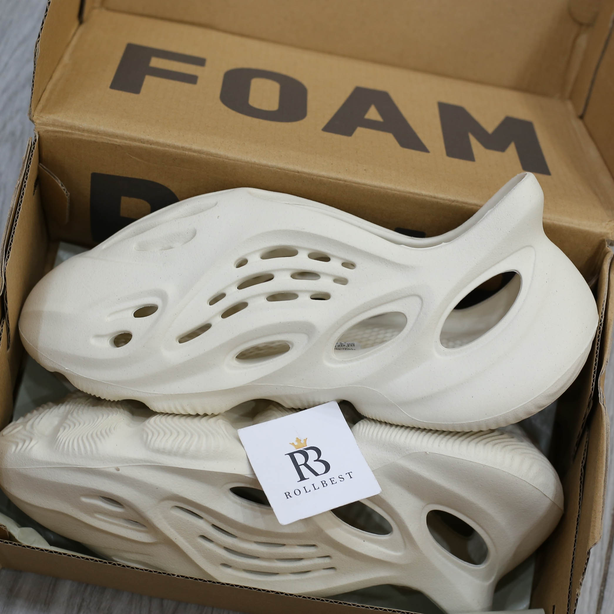 Giày Adidas Yeezy Foam Runner ‘Sand’ Best Quality