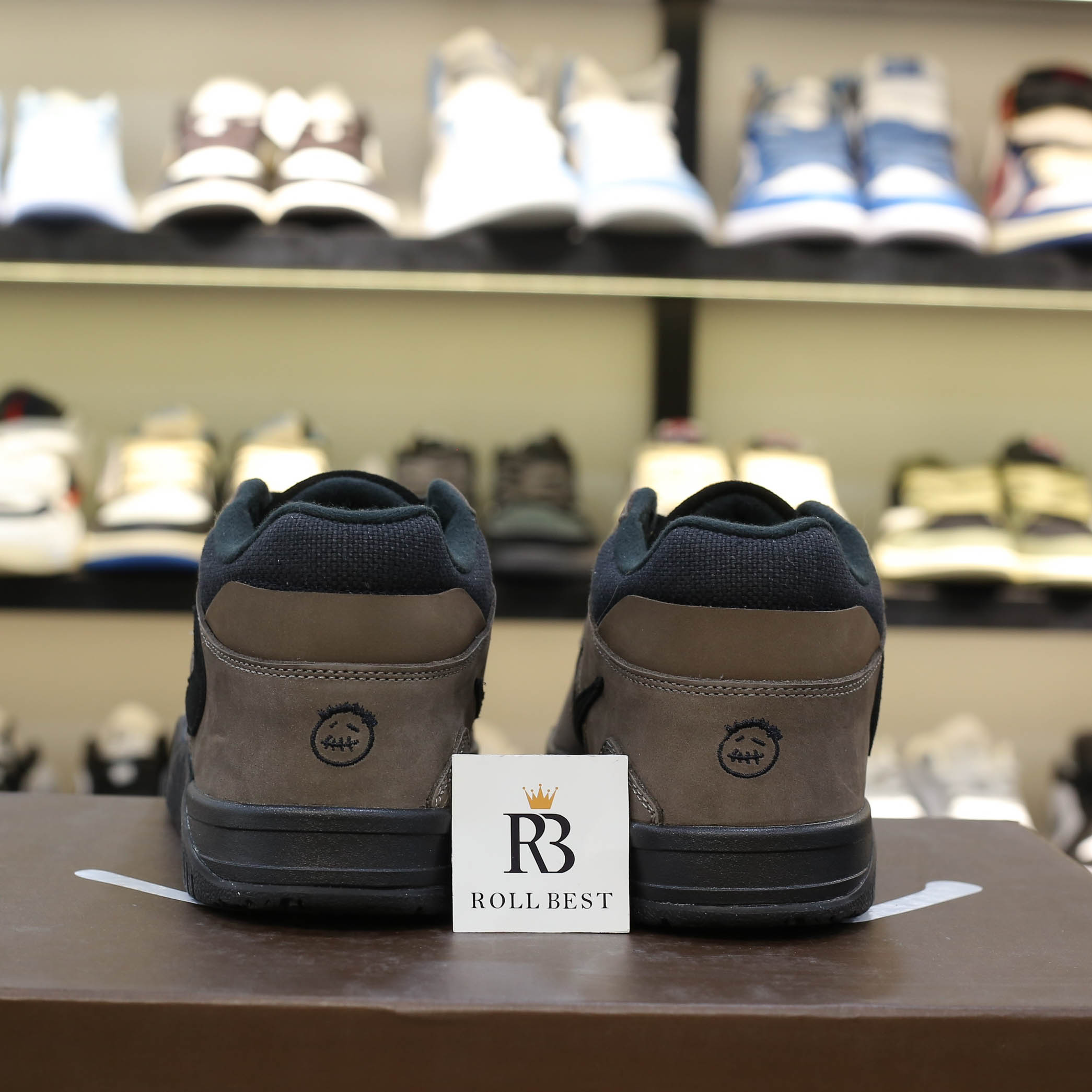 Giày Air Jordan Jumpman Jack TR Travis Scott Dark Mocha Like Auth