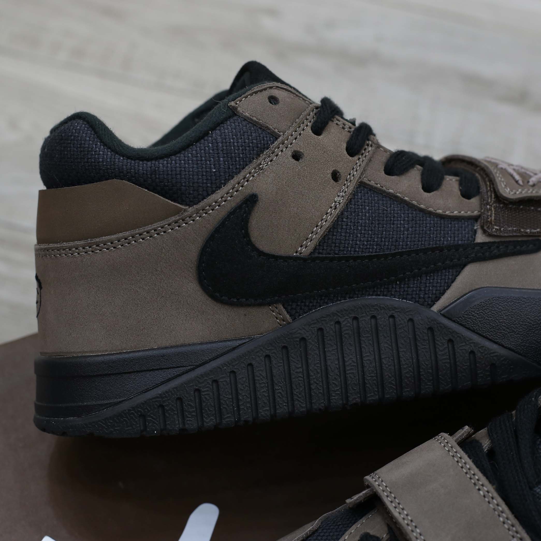 Giày Air Jordan Jumpman Jack TR Travis Scott Dark Mocha Like Auth