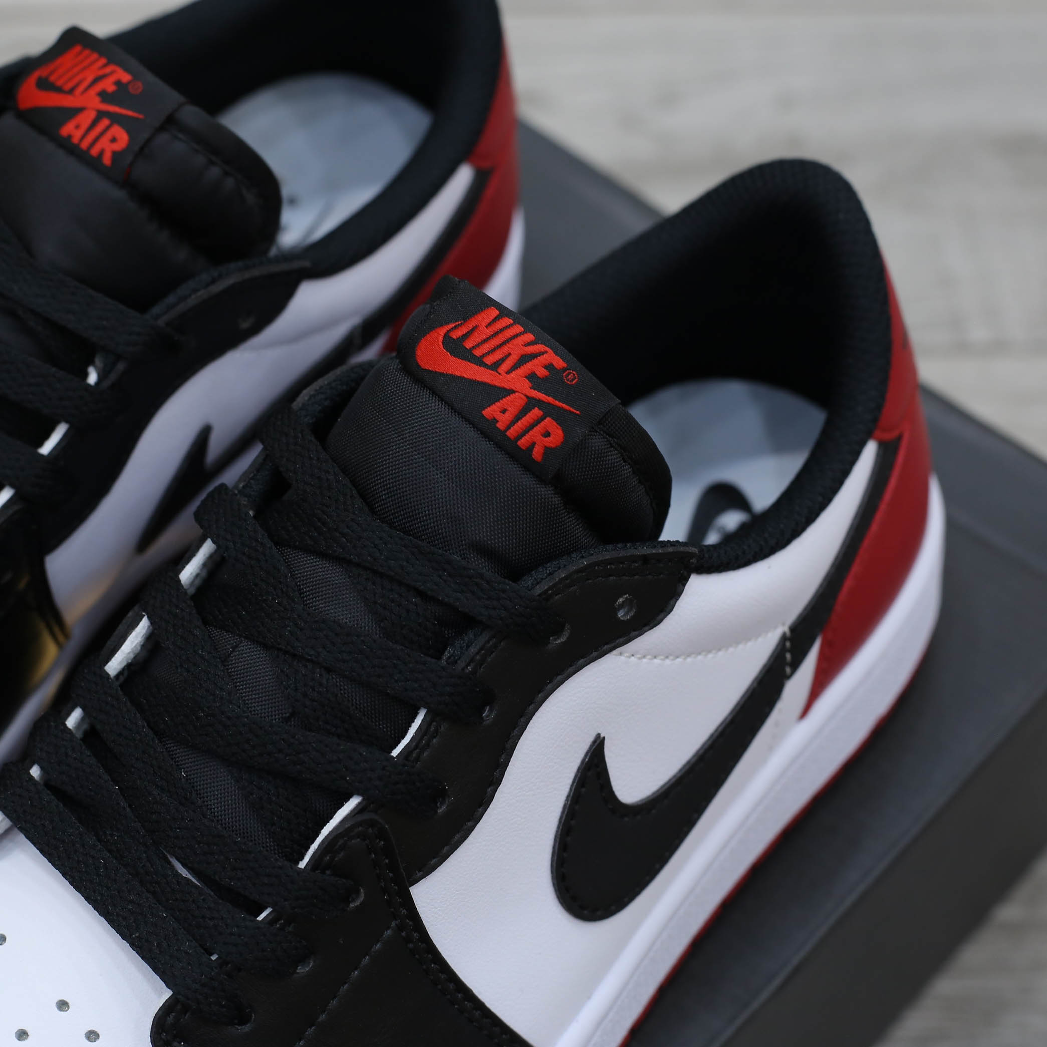 Giày Nike Air Jordan 1 Low OG ‘Black Toe’ Like Auth
