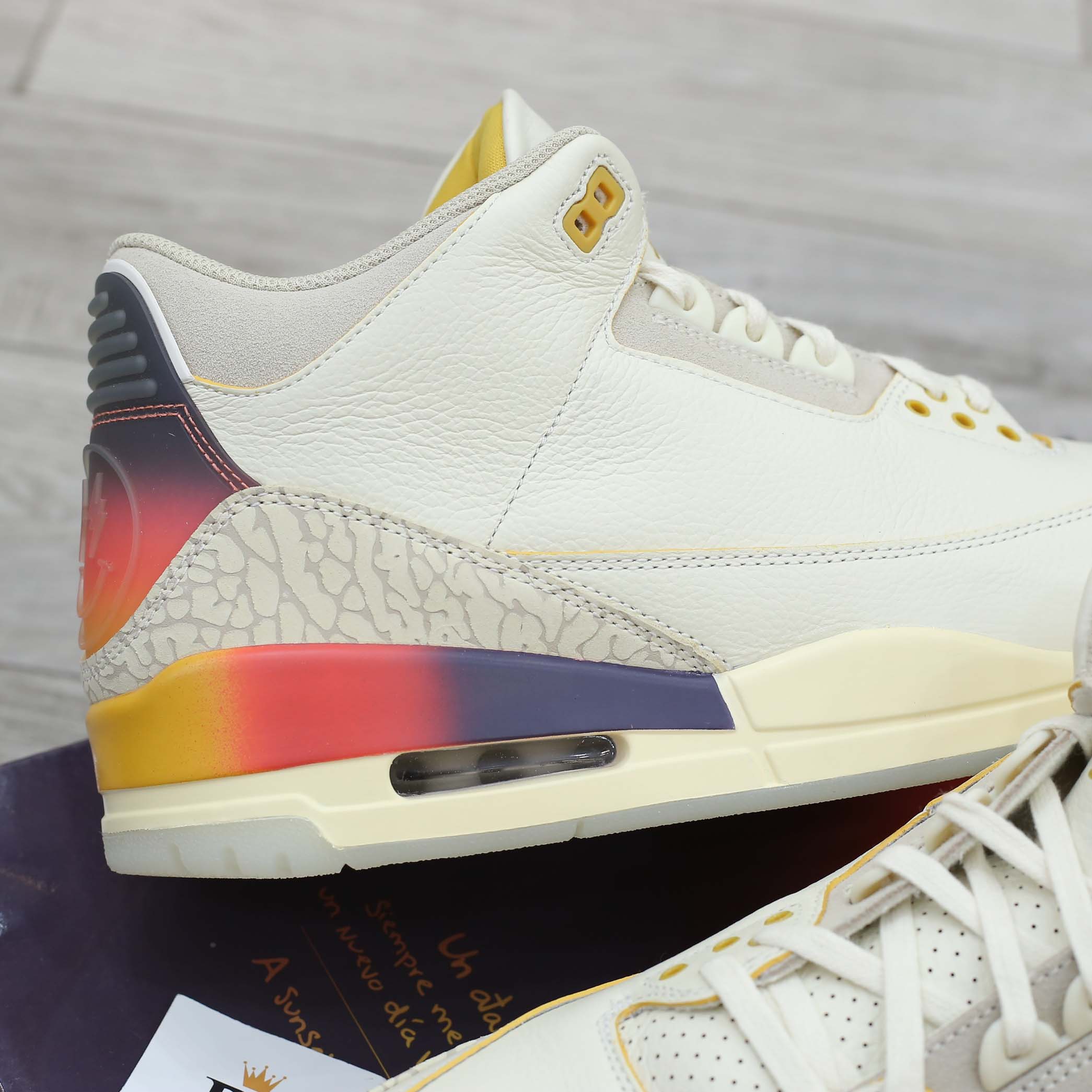 Giày Nike Air Jordan 3 x J Balvin ‘Medellín Sunset’ Best Quality