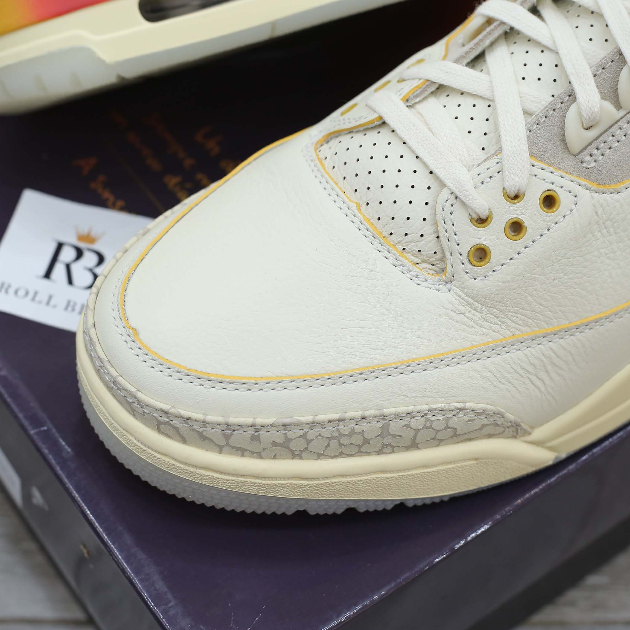 Giày Nike Air Jordan 3 x J Balvin ‘Medellín Sunset’ Best Quality