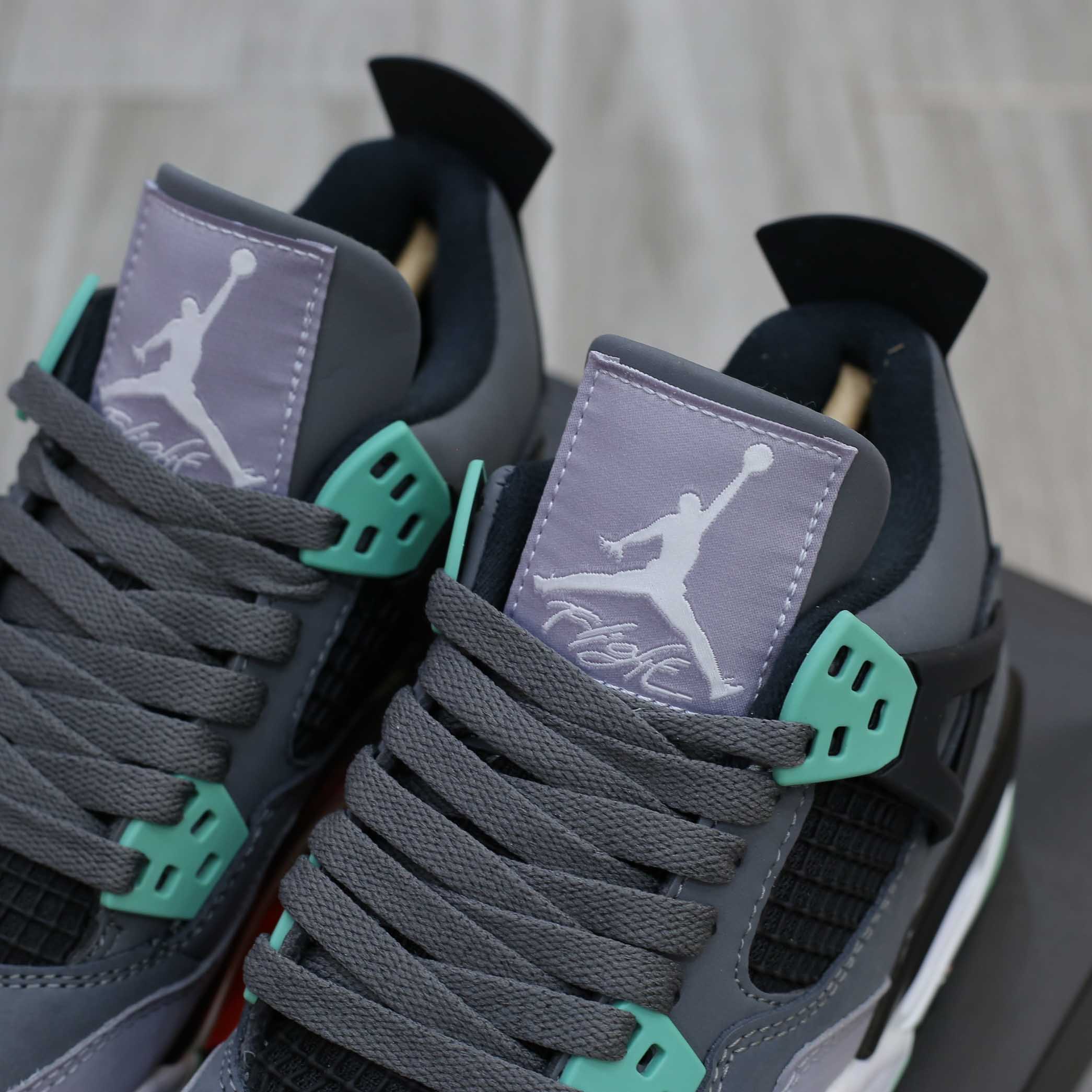 Giày Nike Air Jordan 4 Retro Green Glow Best Quality