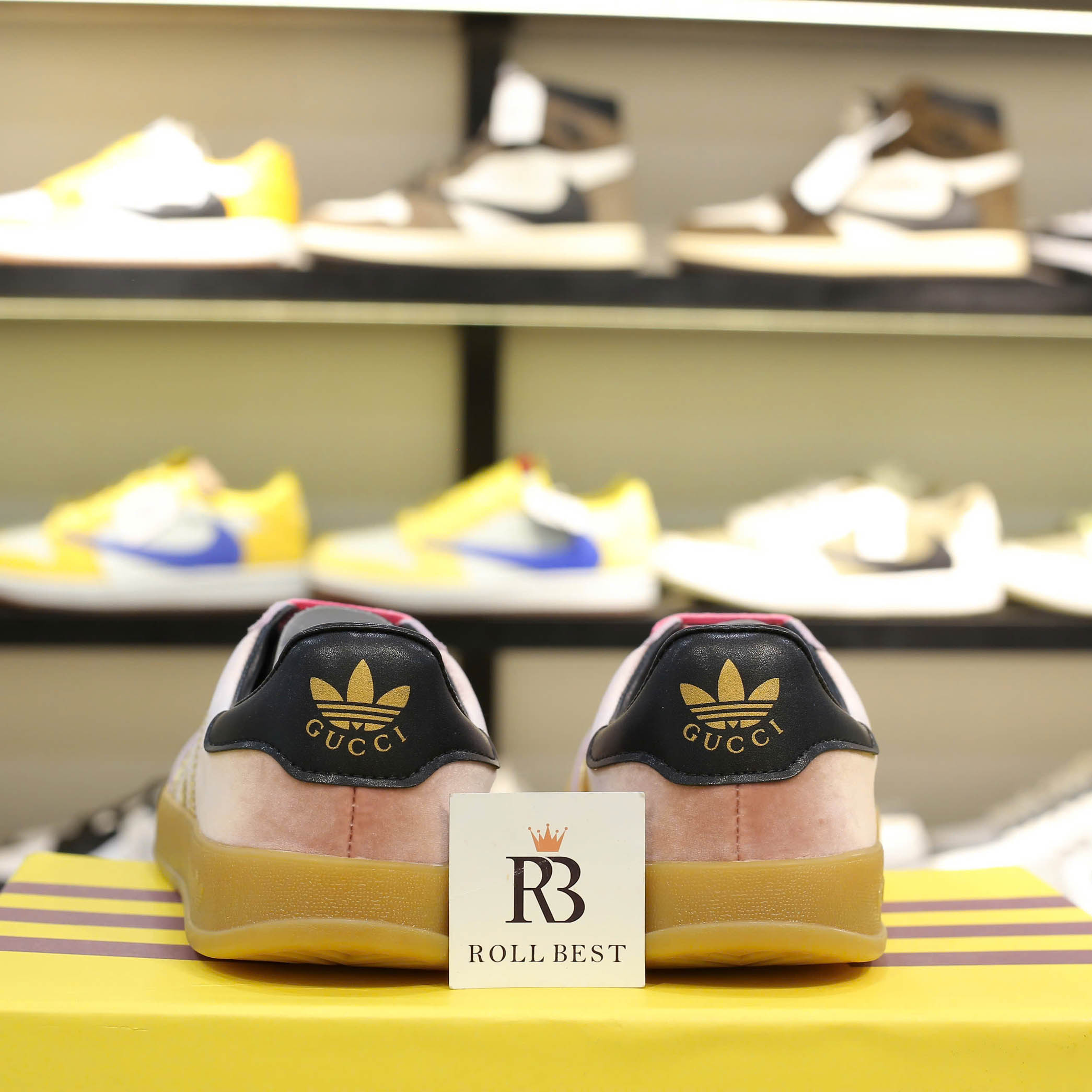 Giày Adidas x Gucci Gazelle Pink Velvet