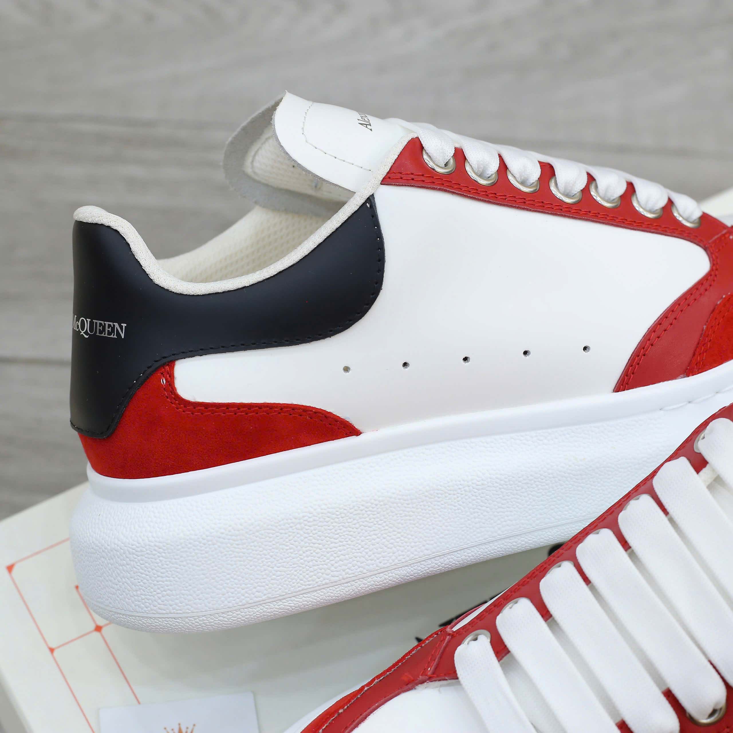 Giày Alexander McQueen Black White Red Suede Best Quality