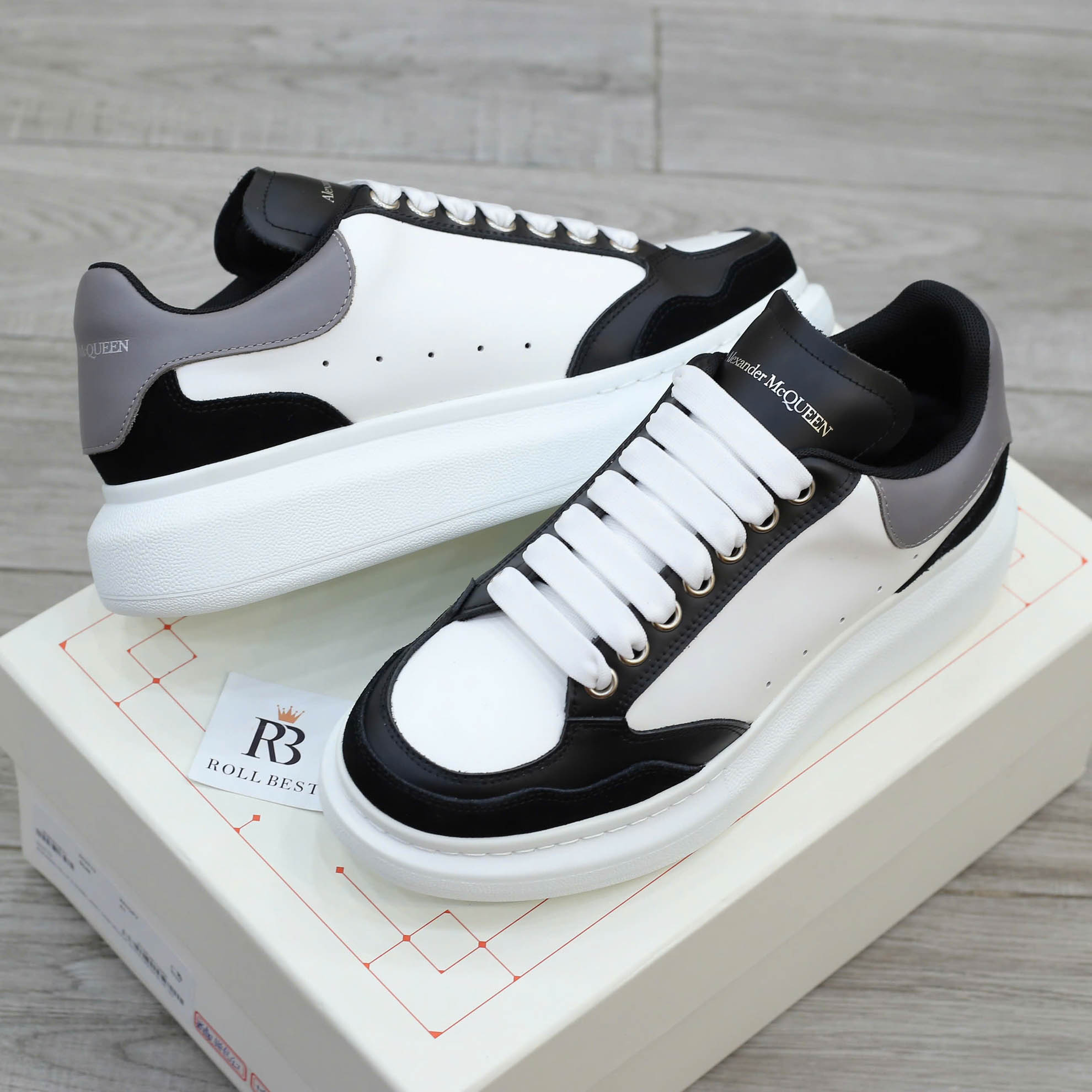 Giày Alexander McQueen Oversized Grey White Black Suede Best Quality