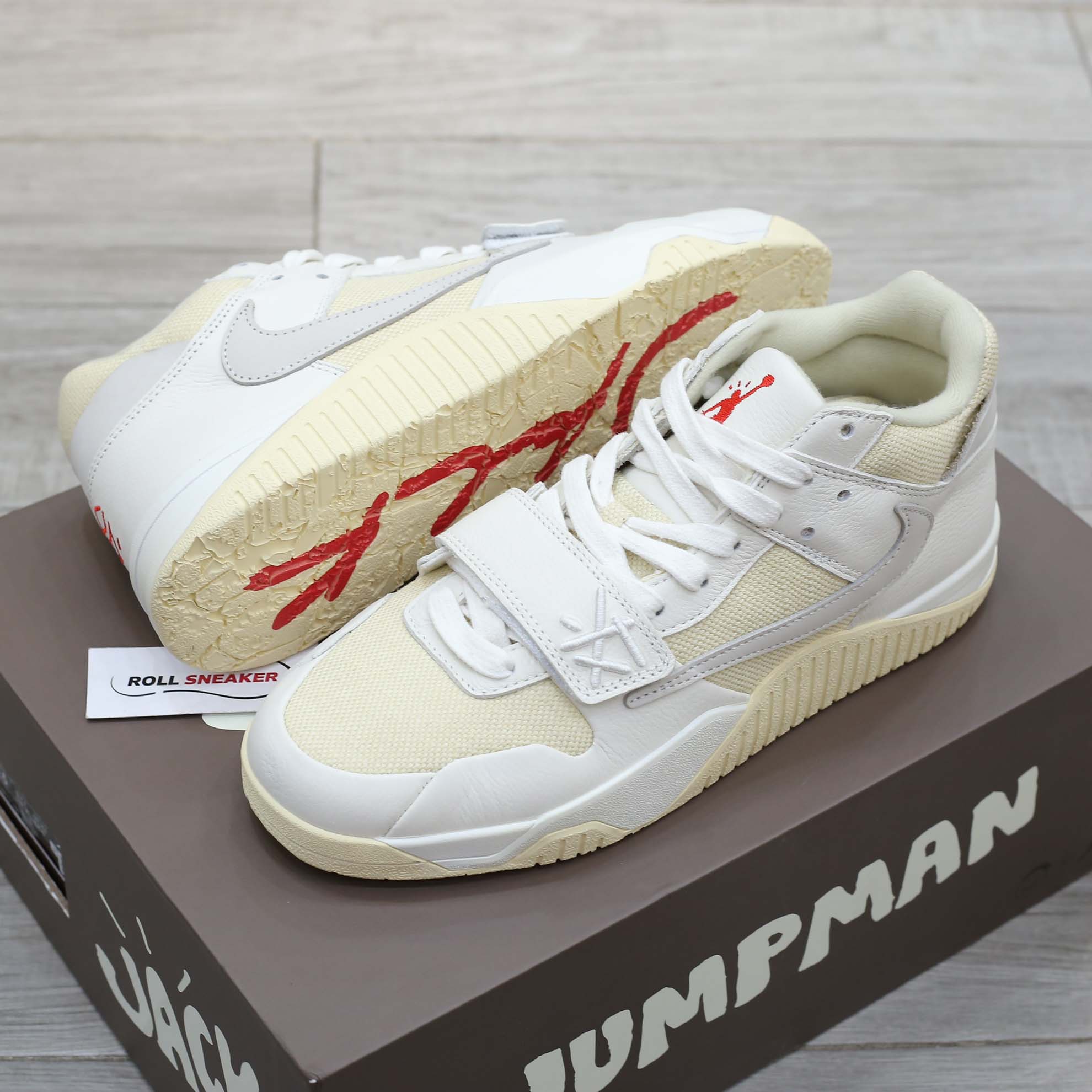 Giày Jordan Jumpman Jack TR Travis Scott Trắng Kem