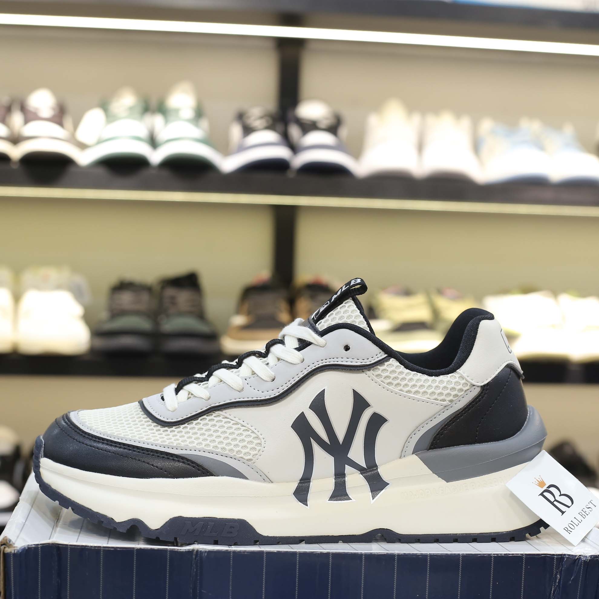 Giày MLB Chunky Runner NY ‘Black White’ Beat Quality