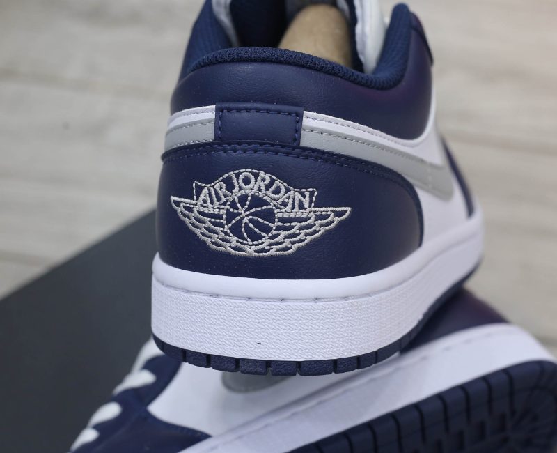 Giày Nike Air Jordan 1 Low ‘Midnight Navy Wolf Grey’ Like Auth