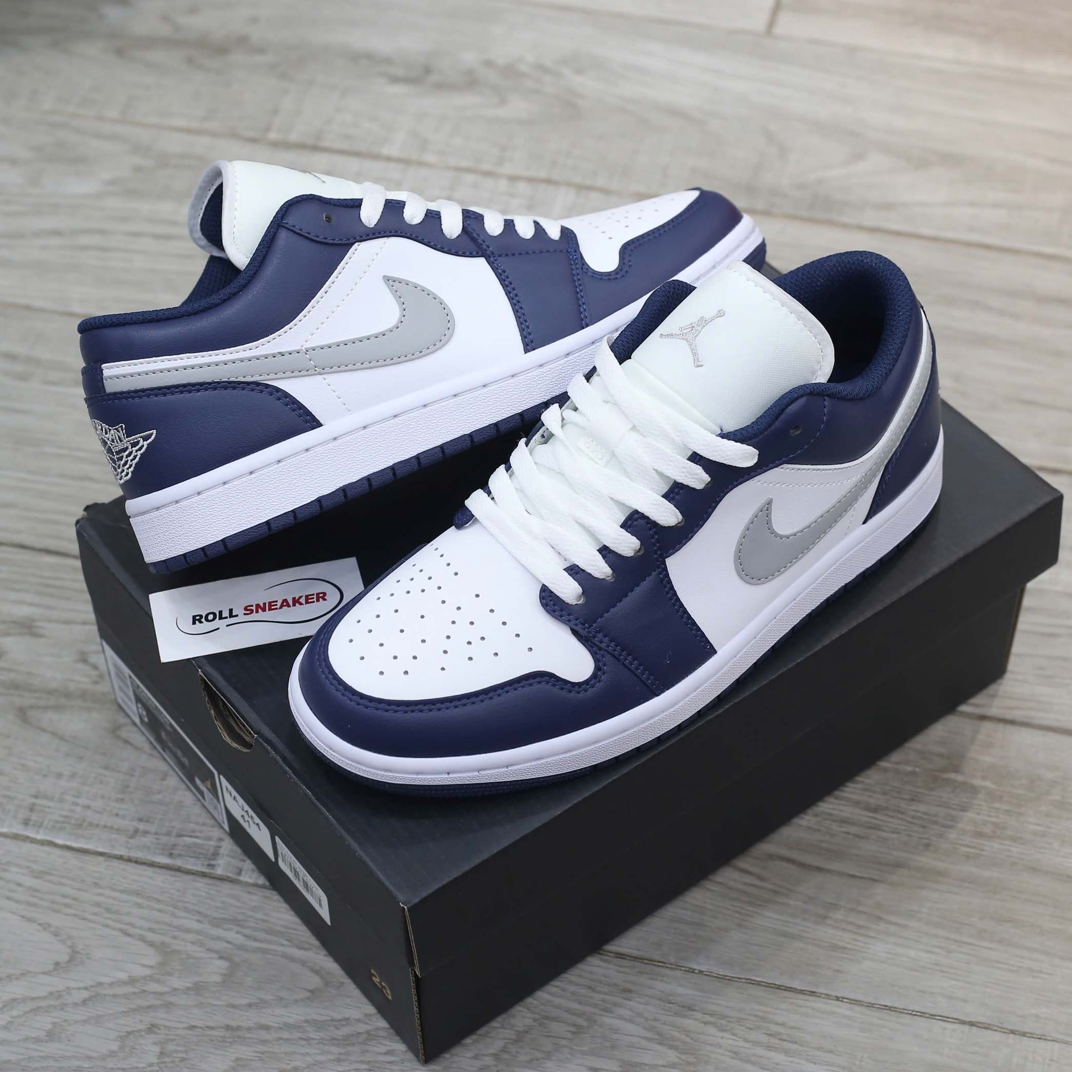 Giày Nike Air Jordan 1 Low ‘Midnight Navy Wolf Grey’ Like Auth