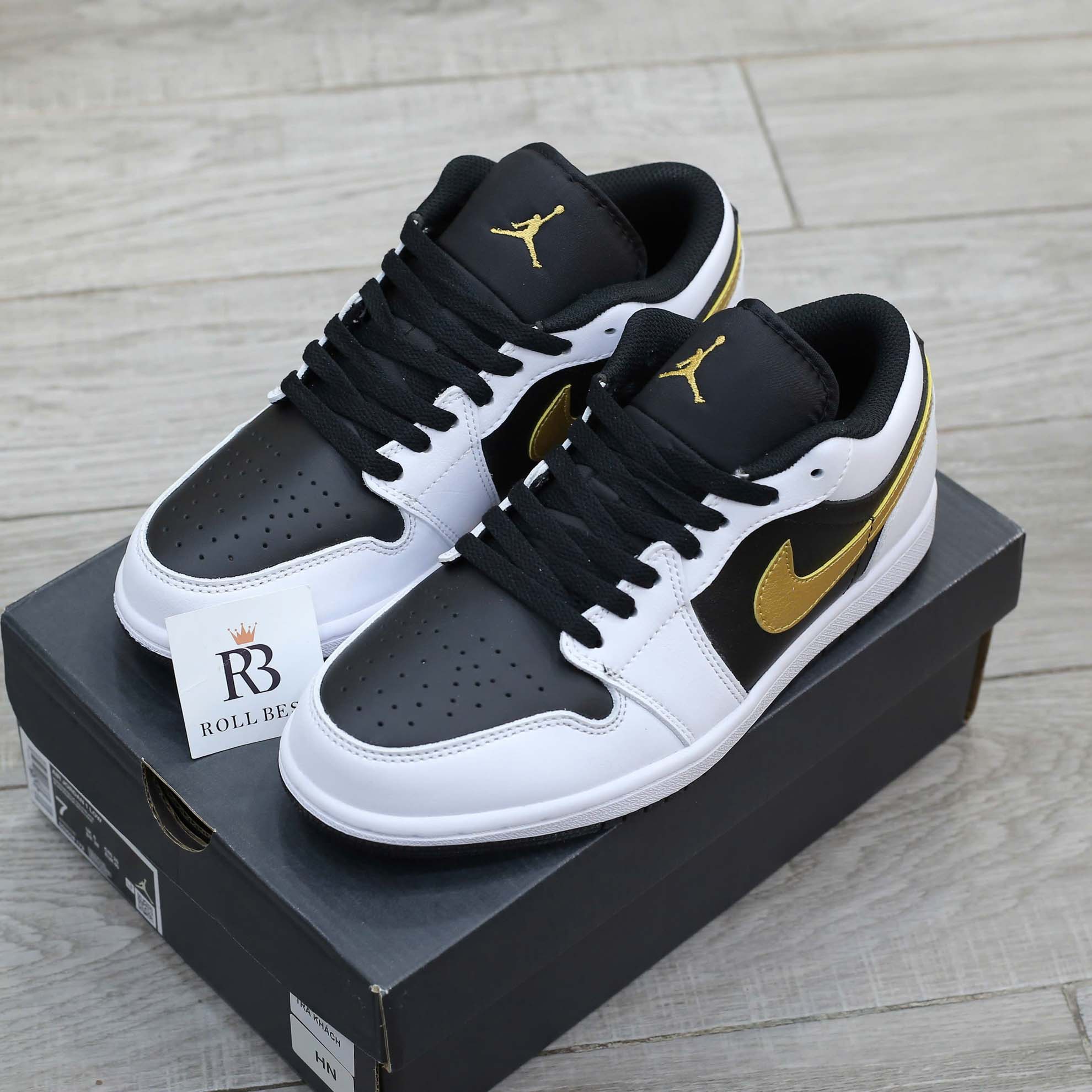 Giày Nike Air Jordan 1 Low White Black Metallic Gold Swoosh Best Quality