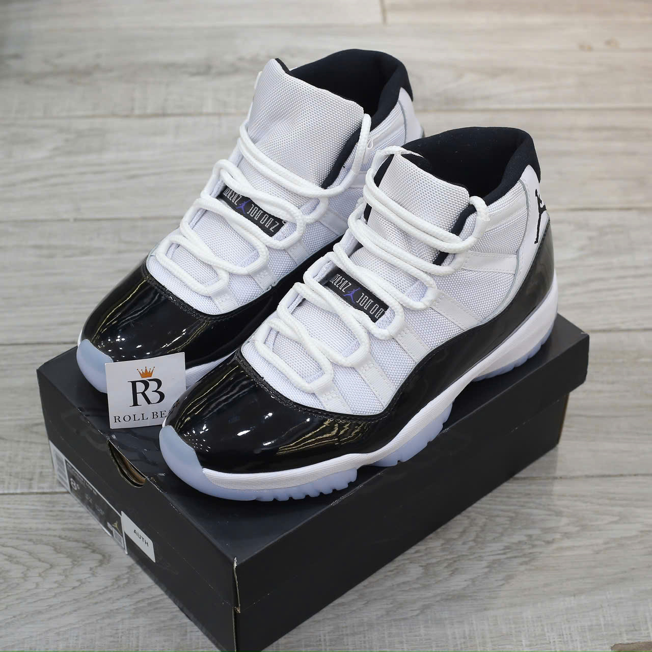 Giày Nike Air Jordan 11 Retro Concord (2018) Best Quality