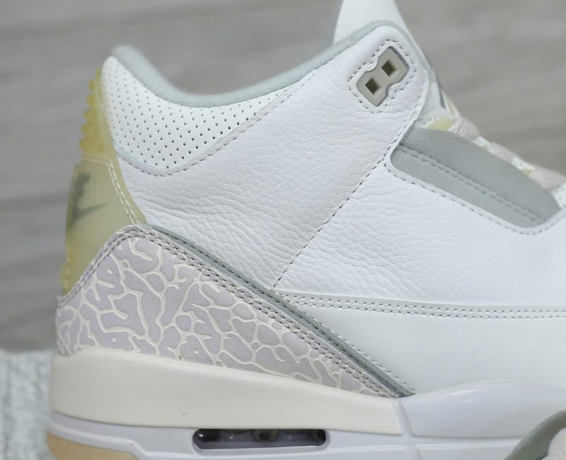 Giày Nike Air Jordan 3 Retro SE Craft Ivory Grey Mist Like Auth