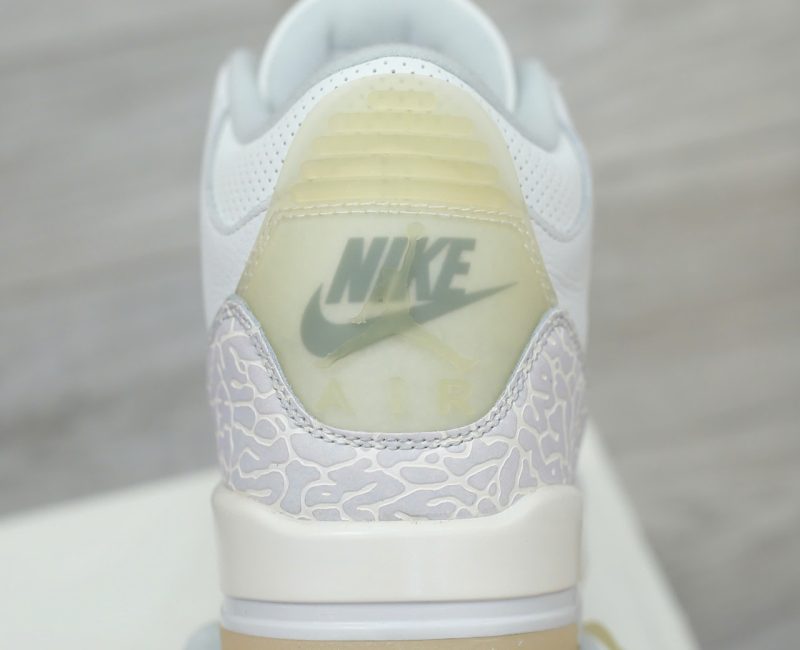 Giày Nike Air Jordan 3 Retro SE Craft Ivory Grey Mist Like Auth