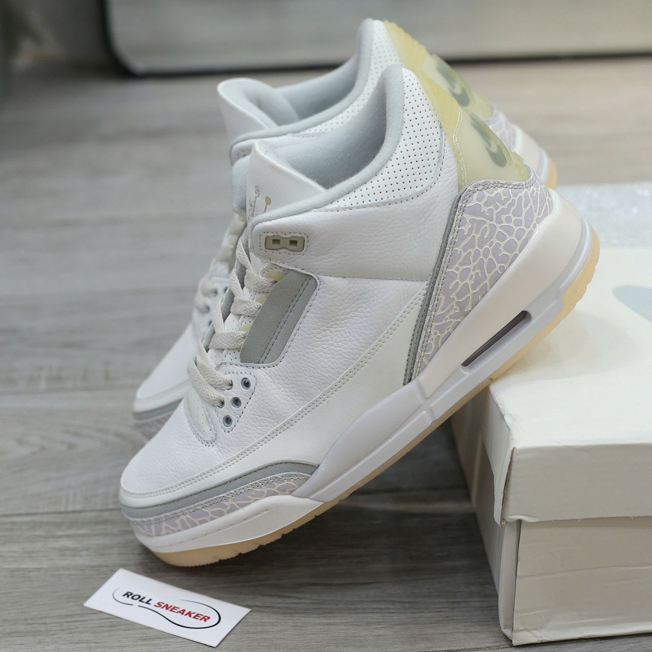 Giày Nike Air Jordan 3 Retro SE Craft Ivory Grey Mist Like Auth