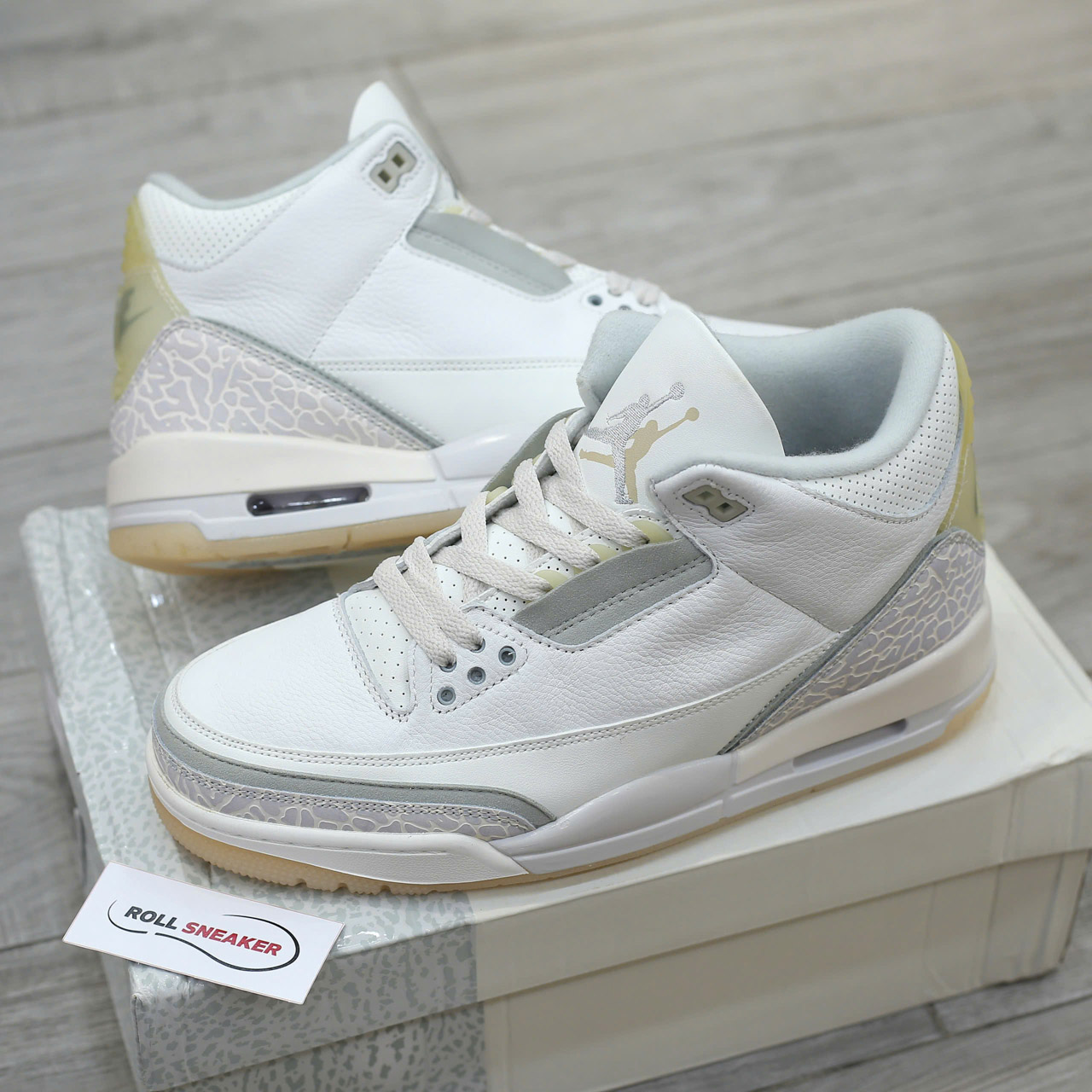 Giày Nike Air Jordan 3 Retro SE Craft Ivory Grey Mist Like Auth