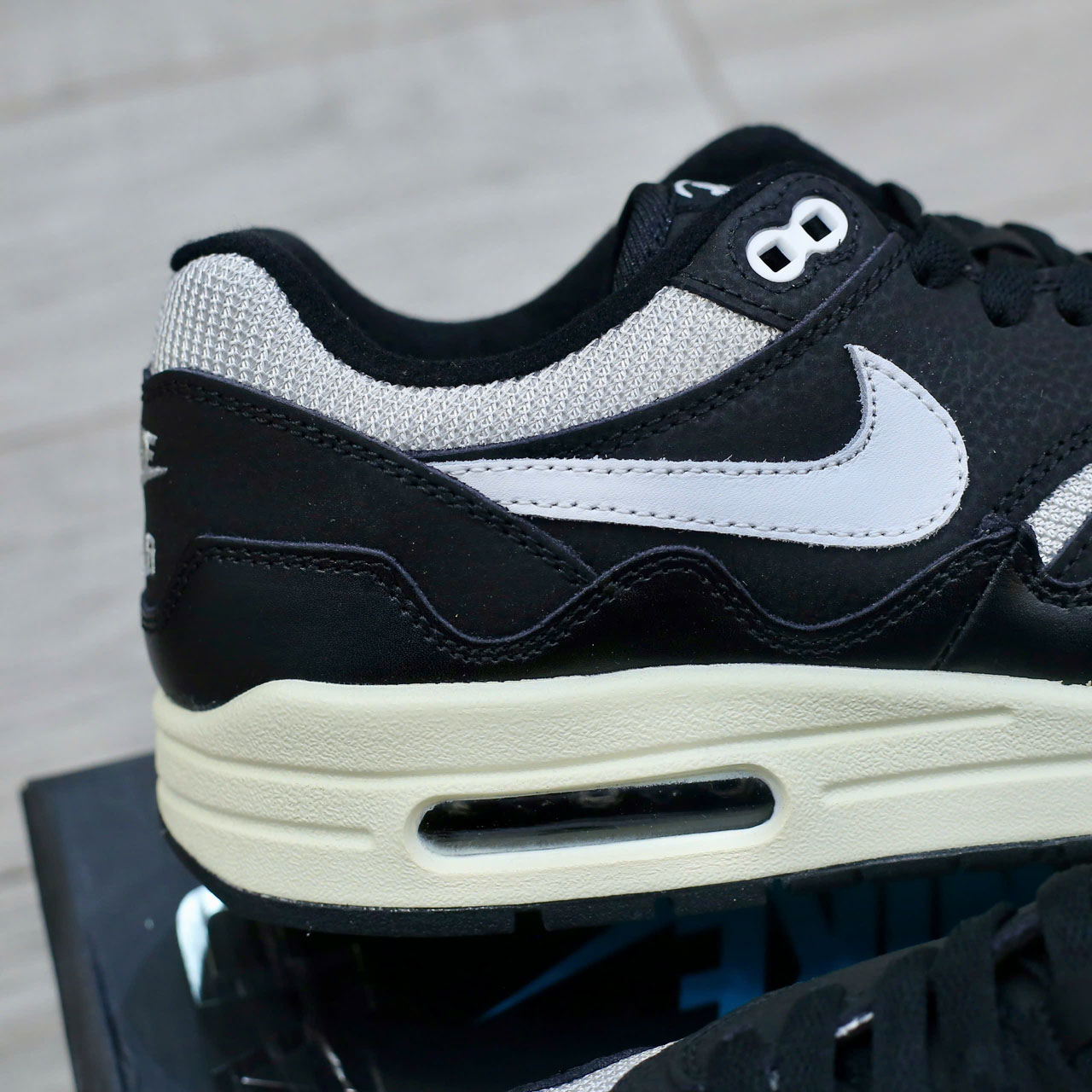 Giày Nike Air Max 1 x Patta Black Best Quality