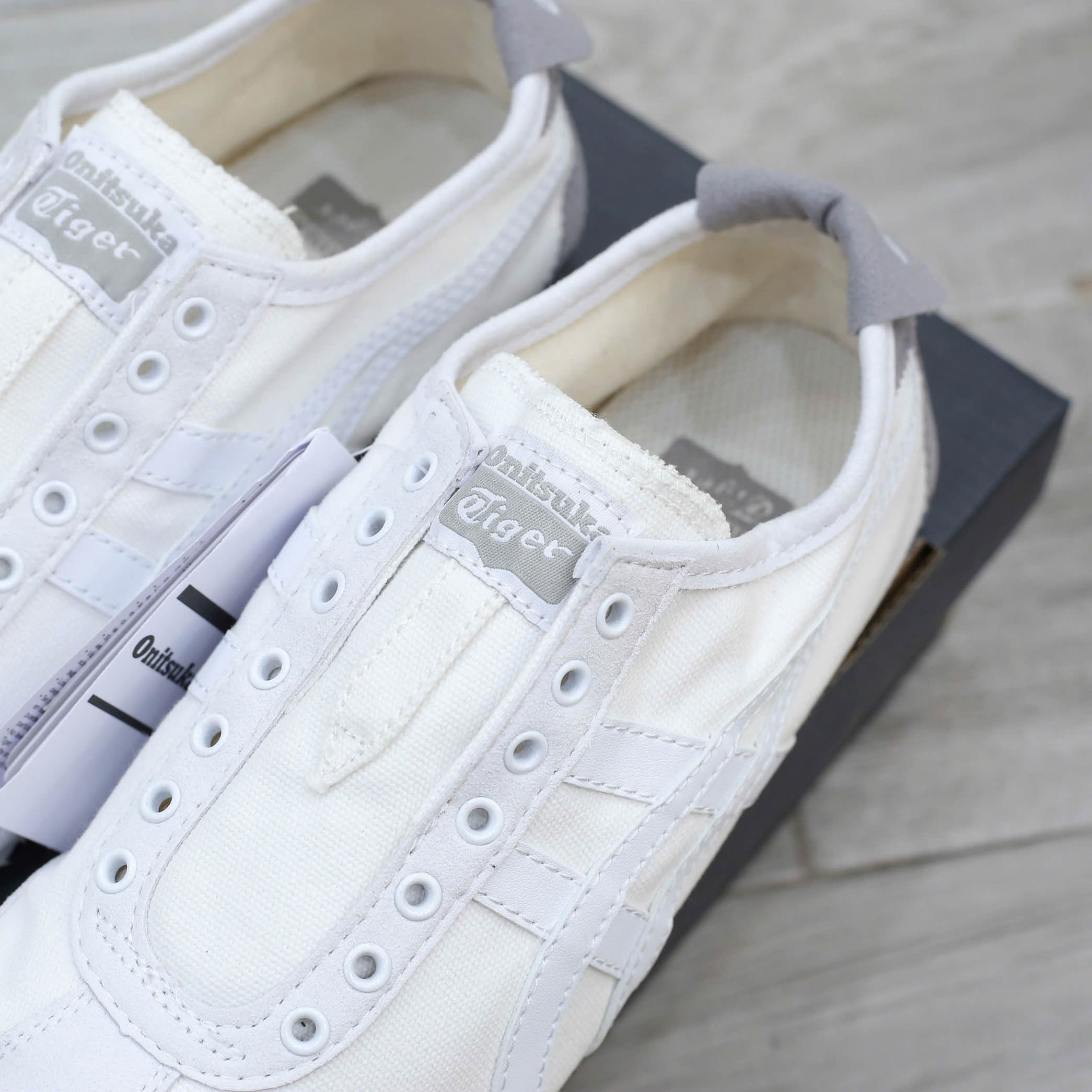 Giày Onitsuka Tiger Mexico 66 Slip On White Like Auth