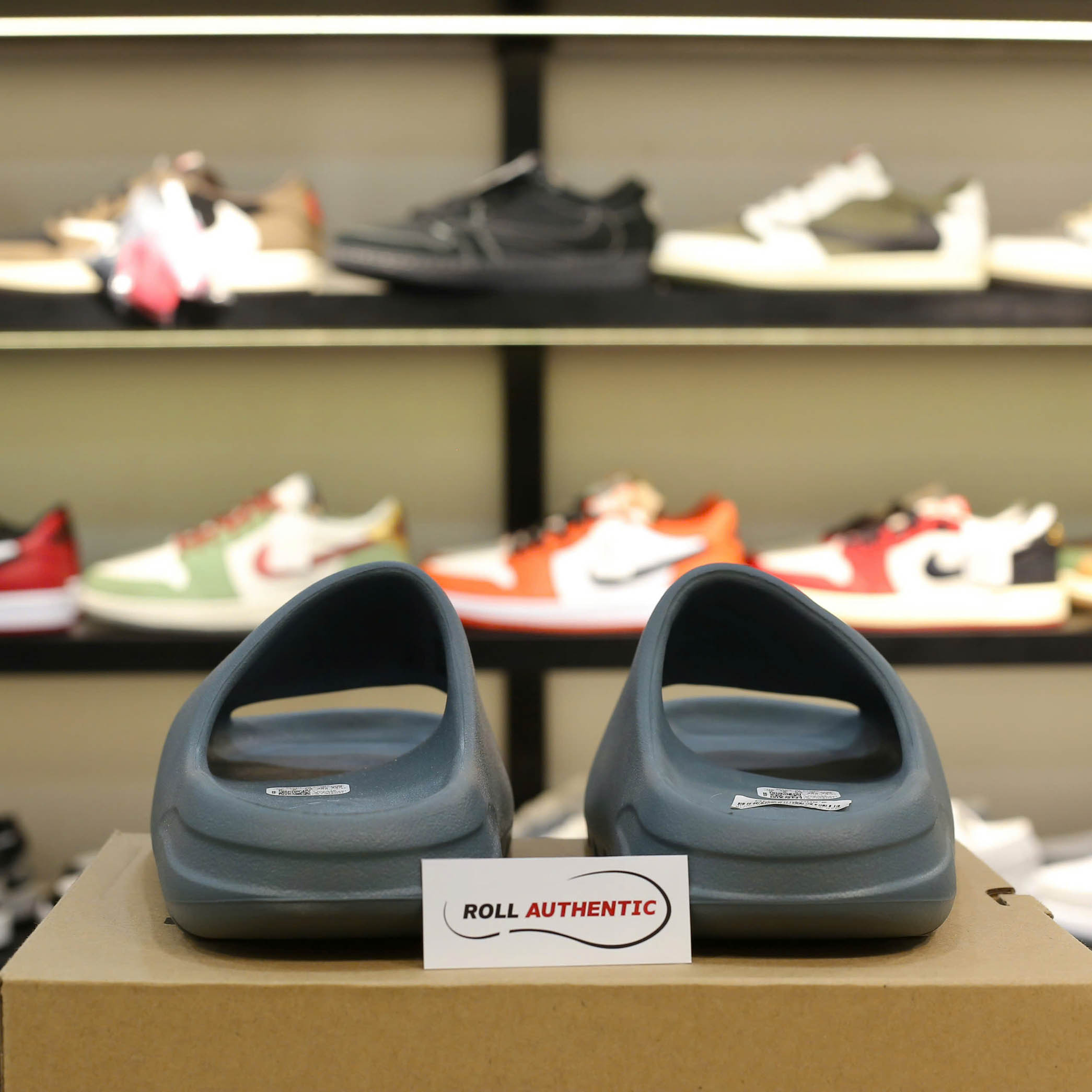 Dép Adidas Yeezy Slide ‘Slate Marine’ ( 2023 vân nhám) Real