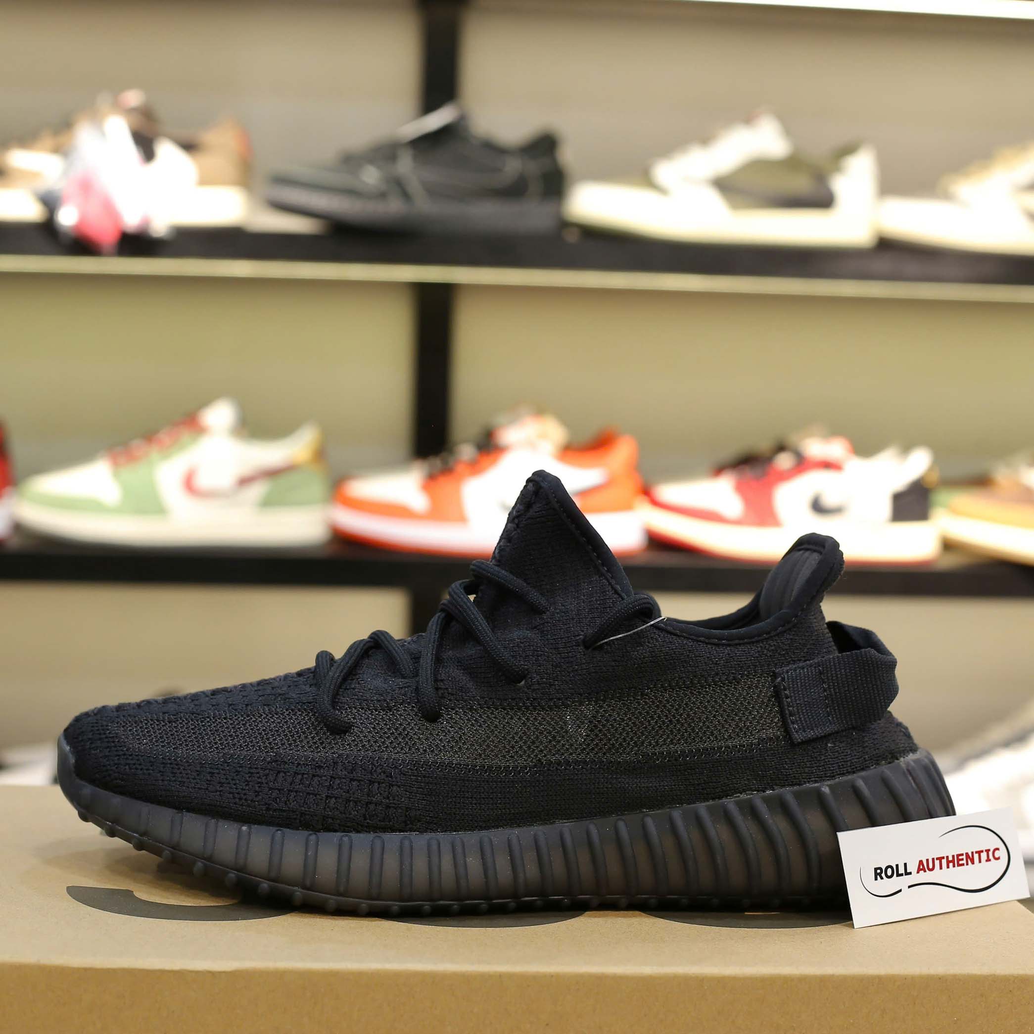 Giày Adidas Yeezy Boost 350 V2 ‘Onyx’ Real