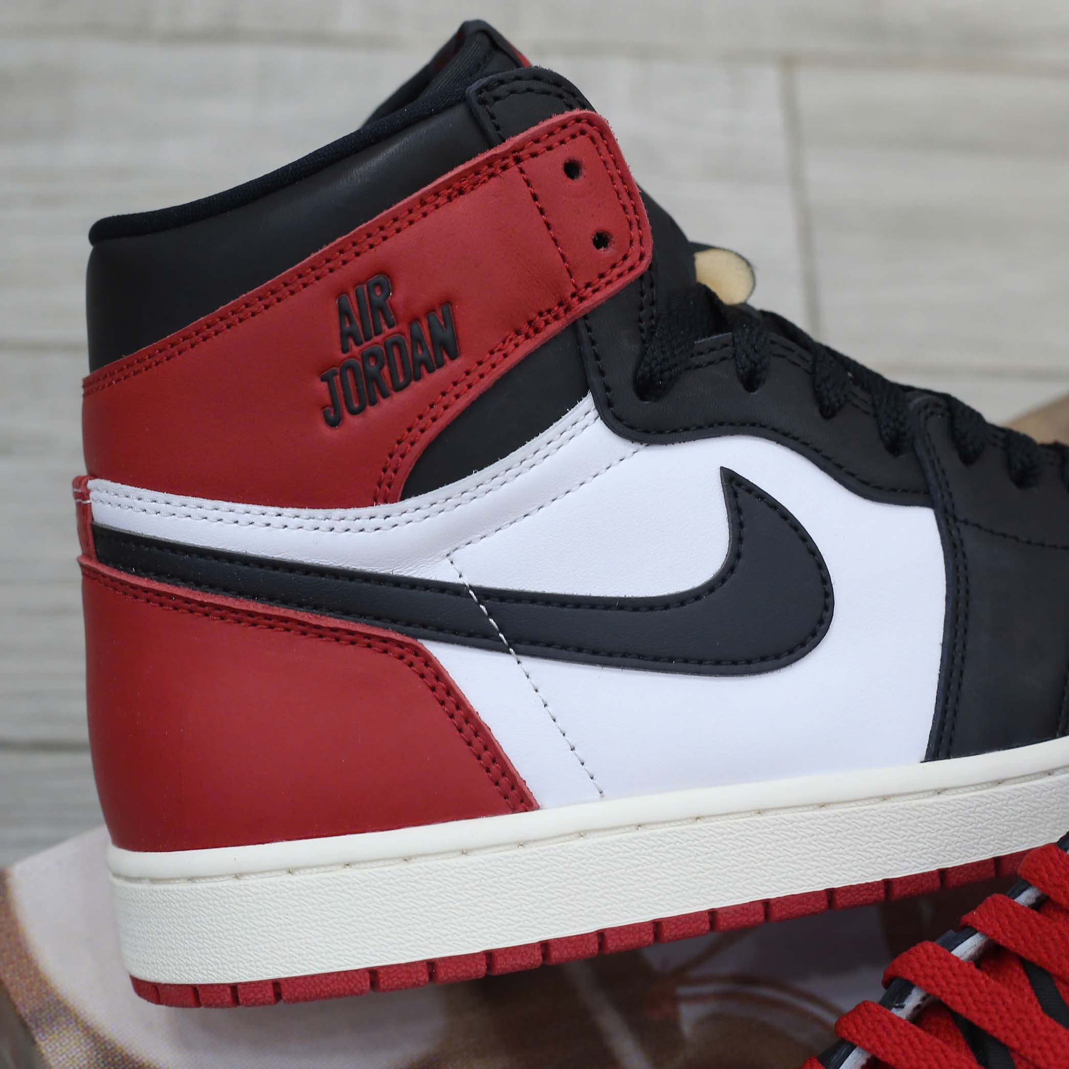 Giày Nike Air Jordan 1 Retro High OG Black Toe Reimagined Best Quality