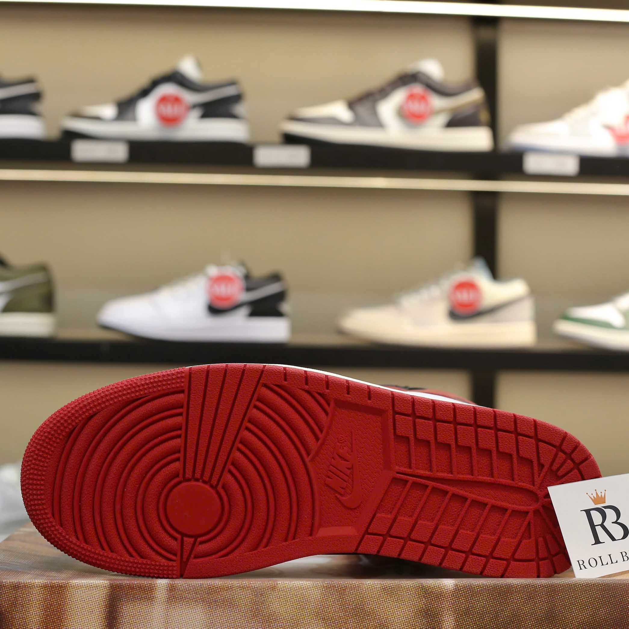 Giày Nike Air Jordan 1 Retro High OG Black Toe Reimagined Best Quality