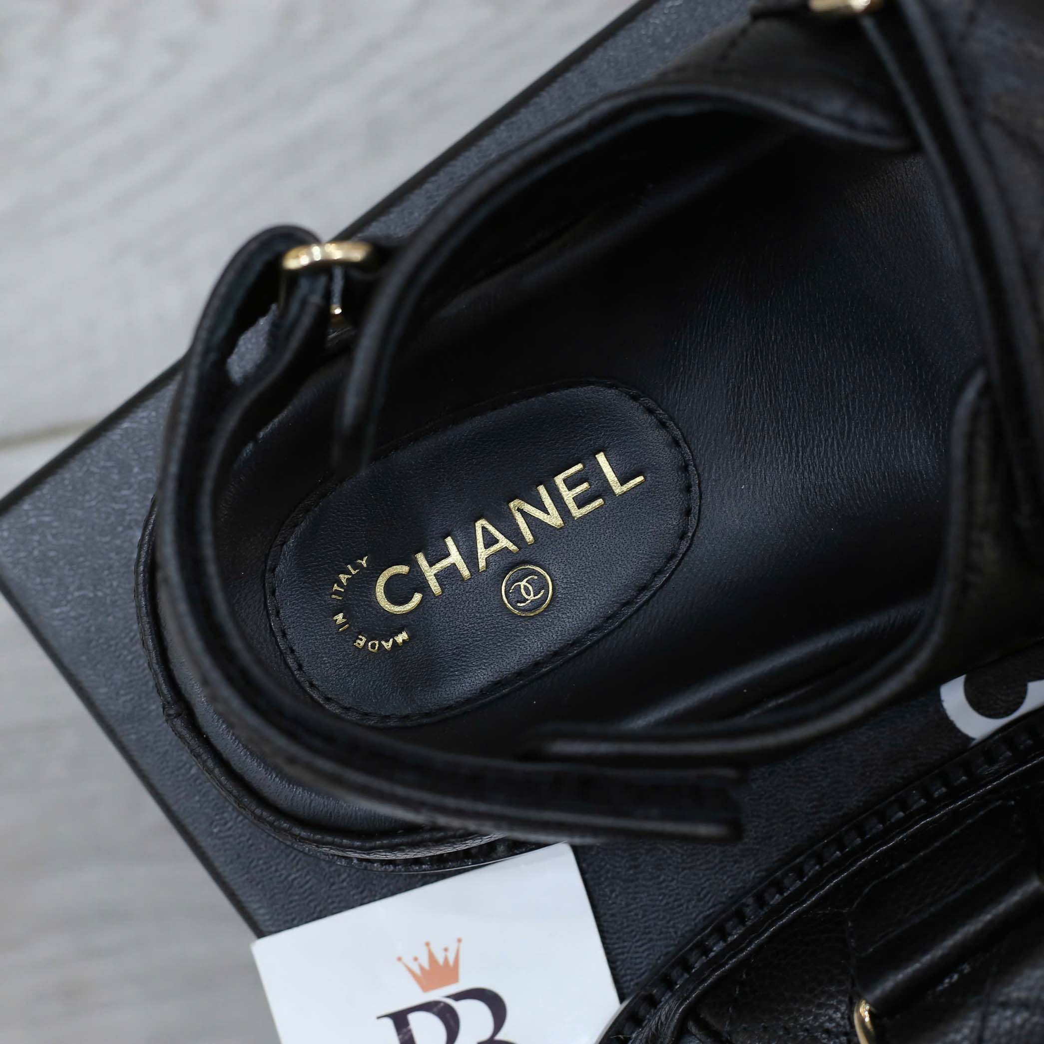 Dép Chanel Grained Da Bê Velcro Dad Sandals Best Quality