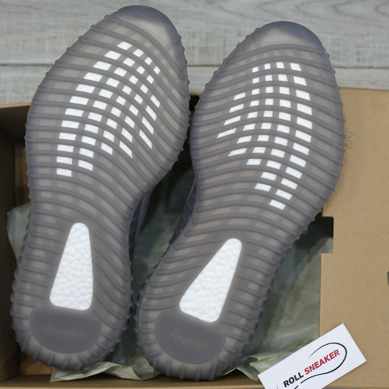 Giày Adidas Yeezy Boost 350 V2 Steel Grey Best Quality