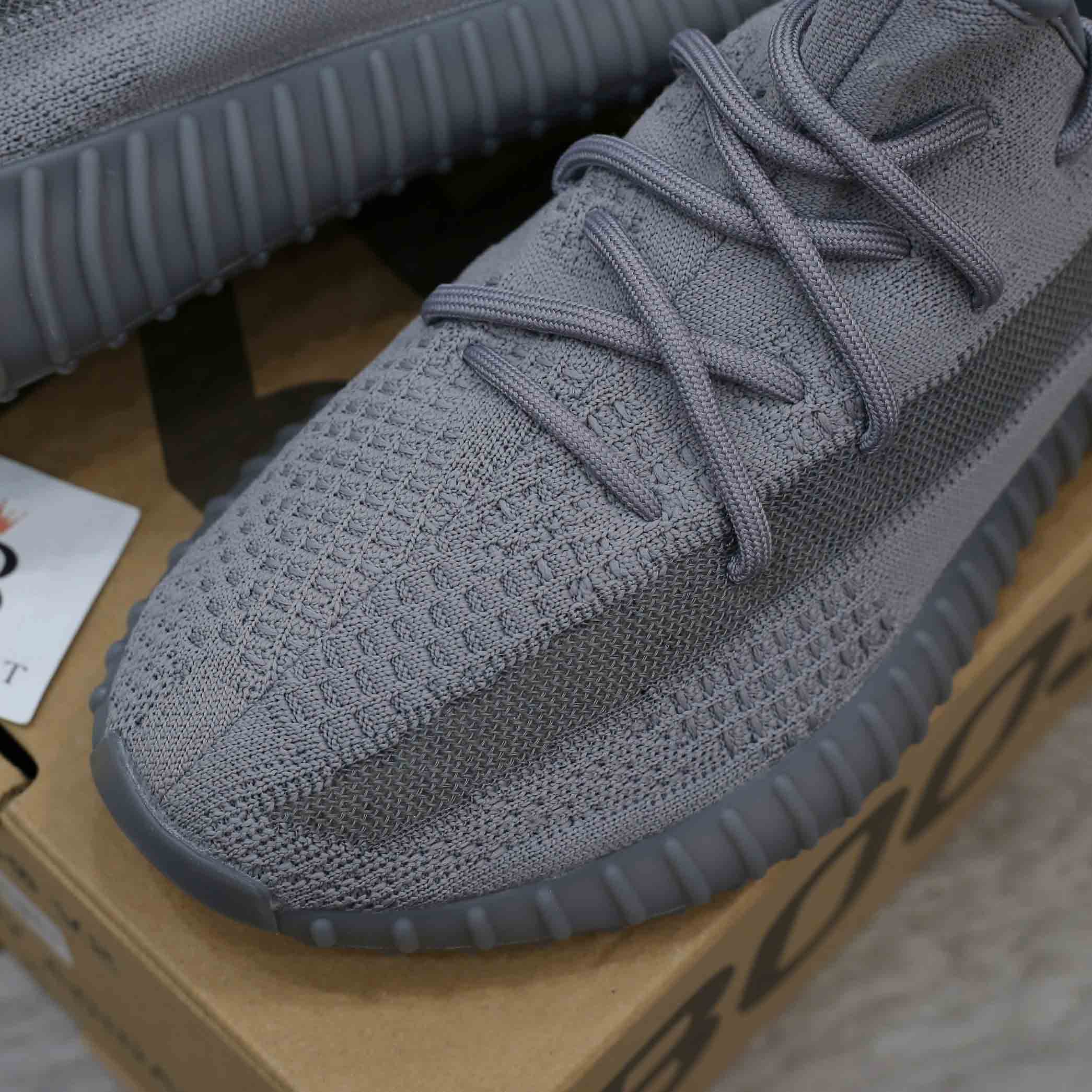 Giày Adidas Yeezy Boost 350 V2 Steel Grey Like Auth