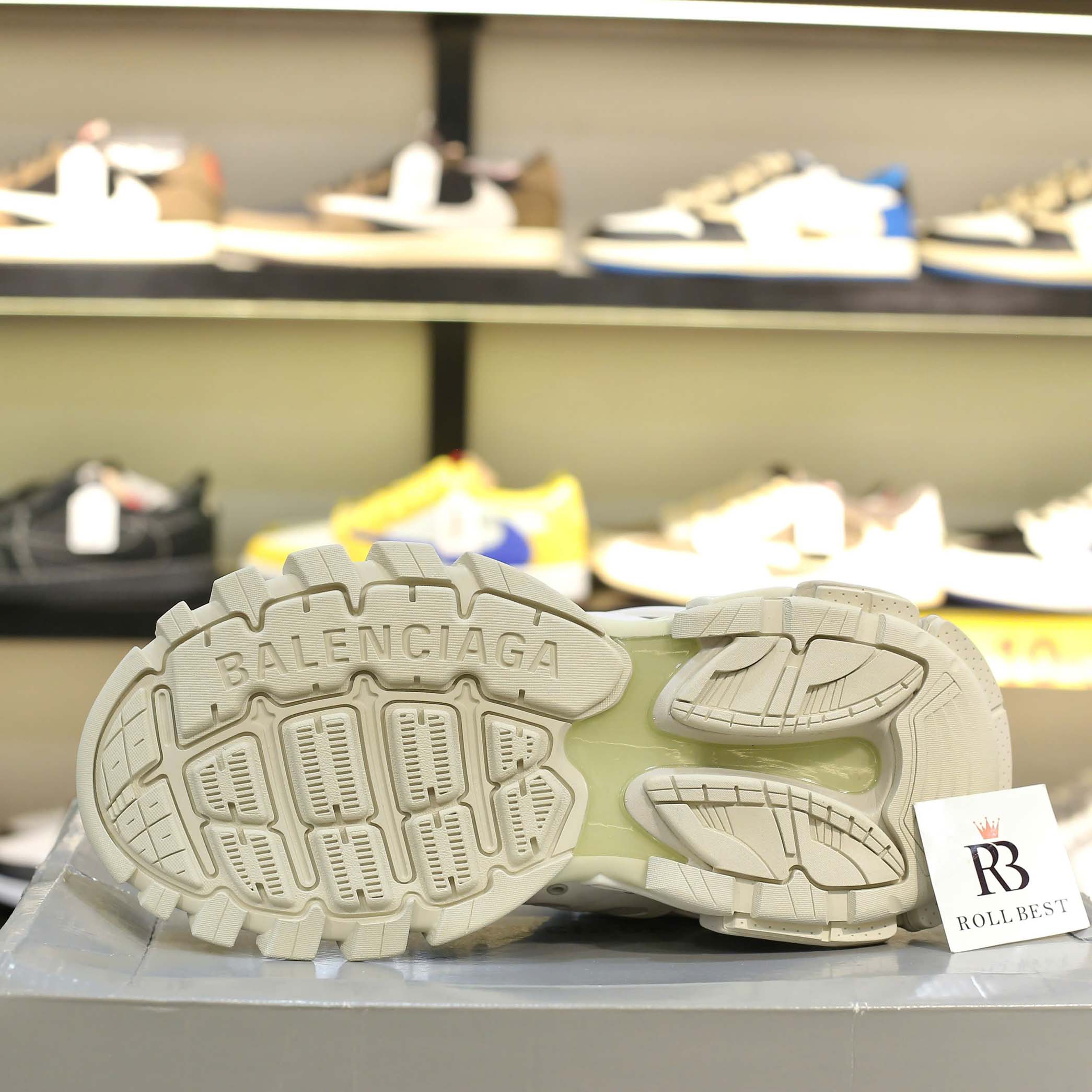 Giày Balenciaga Track 3.0 Triple White Best Quality