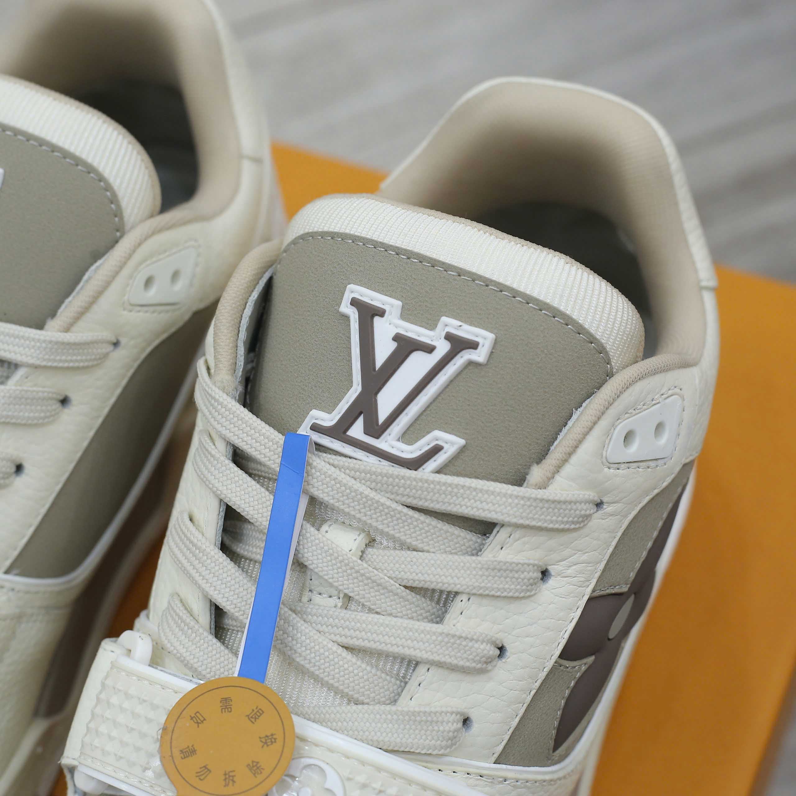 Giày Louis Vuitton LV Trainer Beige Hoa Monogram Best Quality