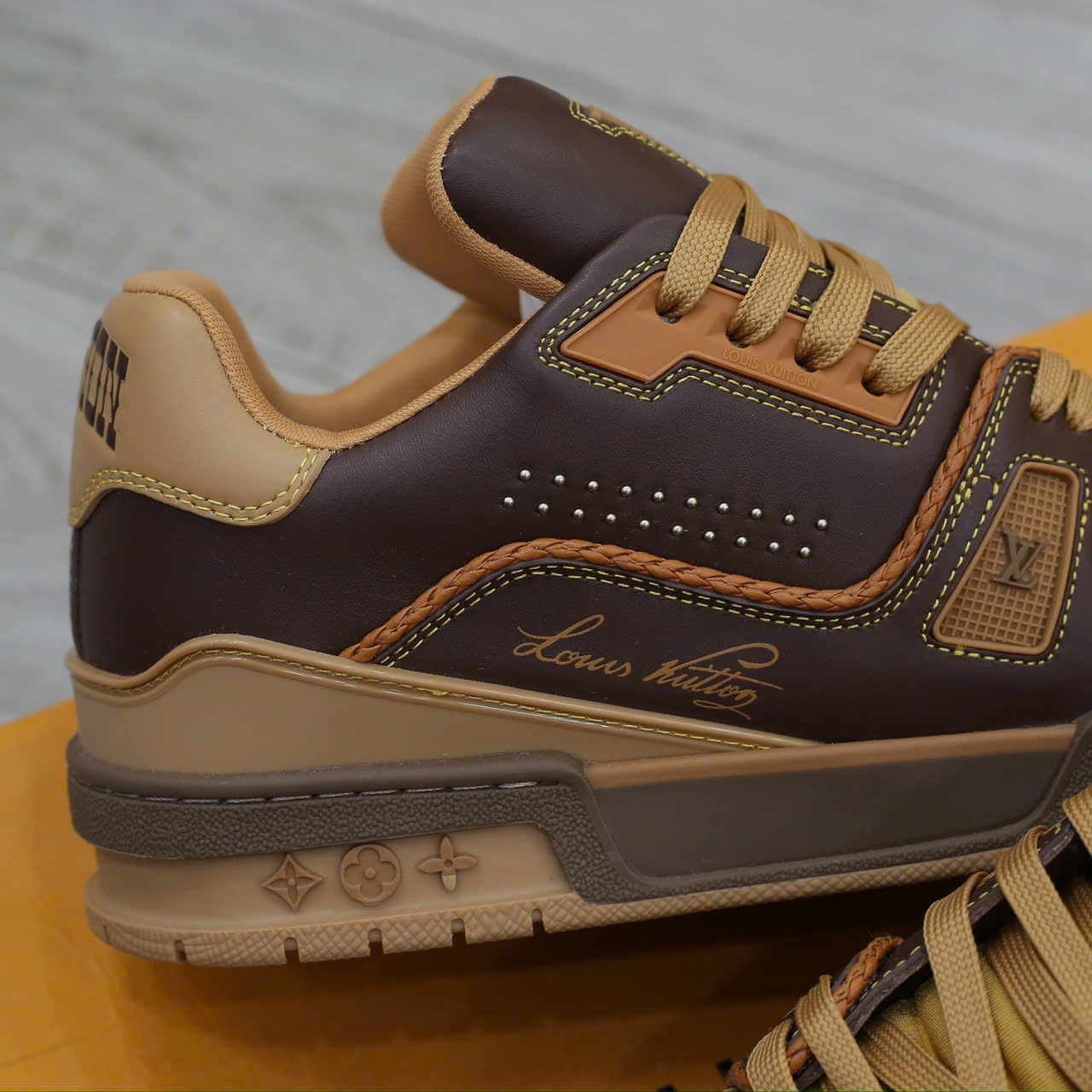 Giày Louis Vuitton LV Trainer Brown Yellow Best Quality