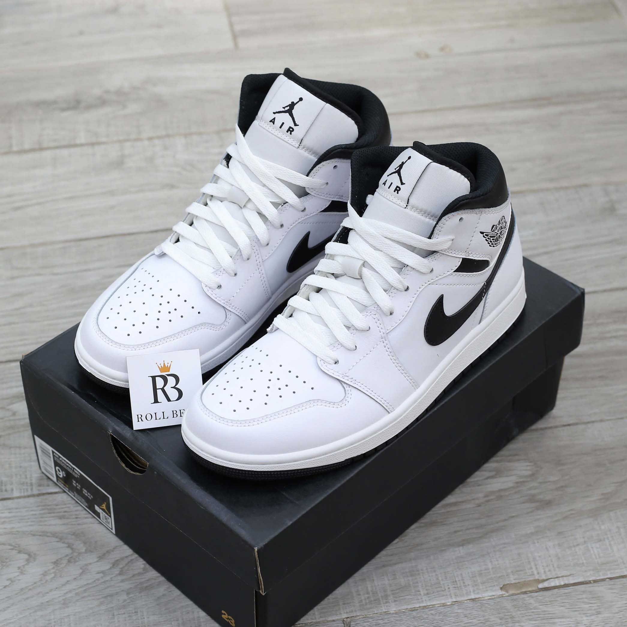Giày Nike Air Jordan 1 Mid “White/Black” Best Quality