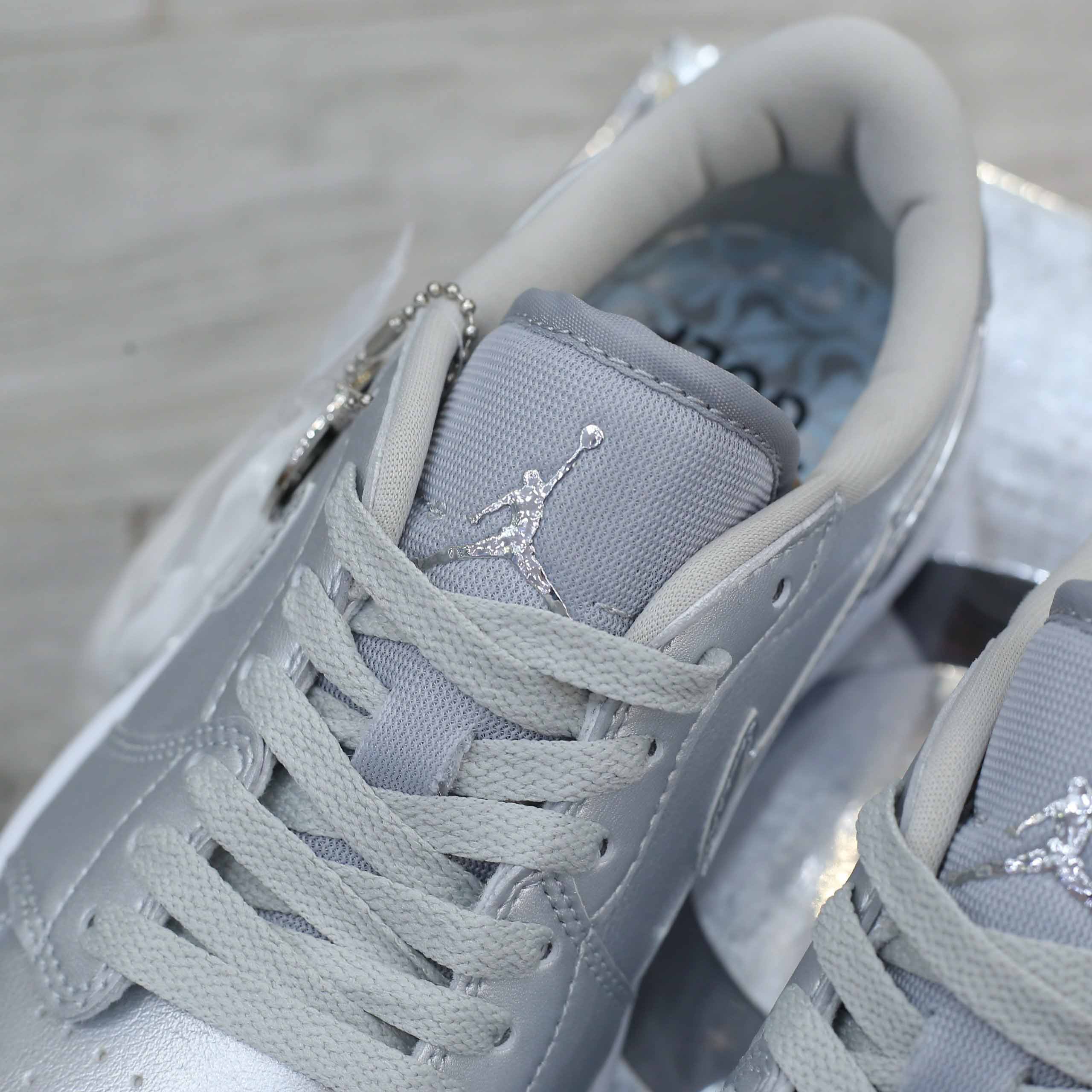 Giày Nike Air Jordan 1 Retro Low Golf Gift Giving Pack Like Auth