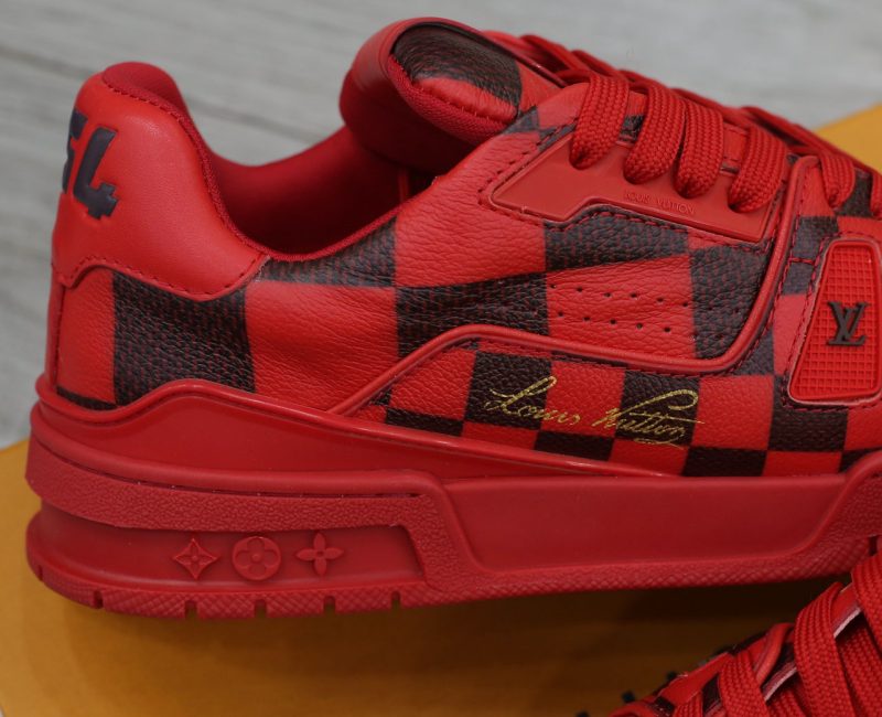 Giày Louis Vuitton LV Trainer Sneaker Damier Pop Rojo Hombre Like Auth