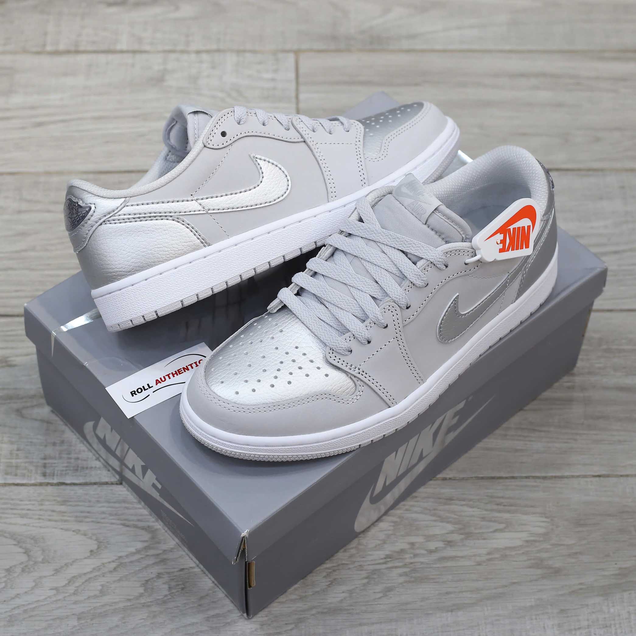 Giày Nike Air Jordan 1 Retro Low OG Neutral Grey Metallic Silver Real
