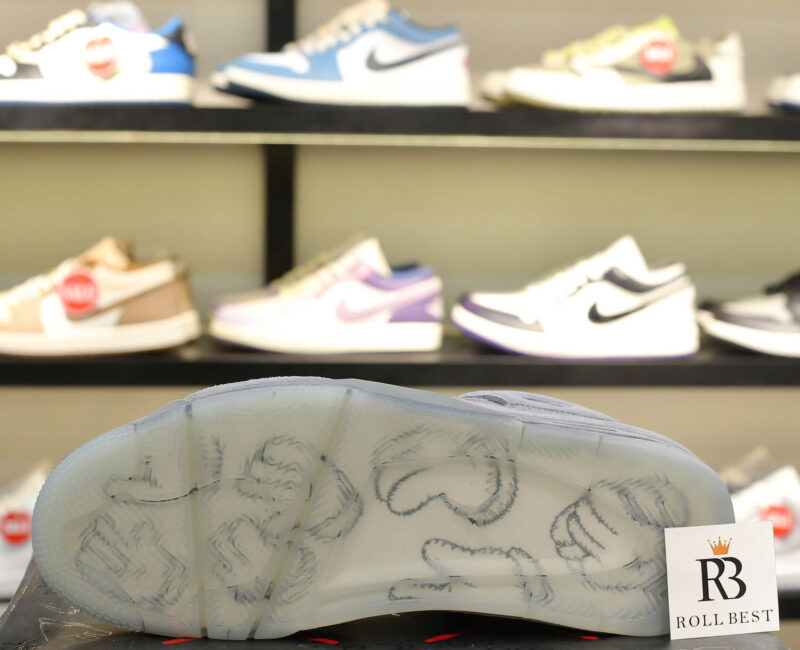 Giày Nike Air Jordan 4 Retro Sample x KAWS Cool Gray Best Quality