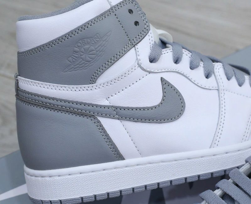 Giày Nike Air Jordan 1 Retro High OG White Stealth Best Quality