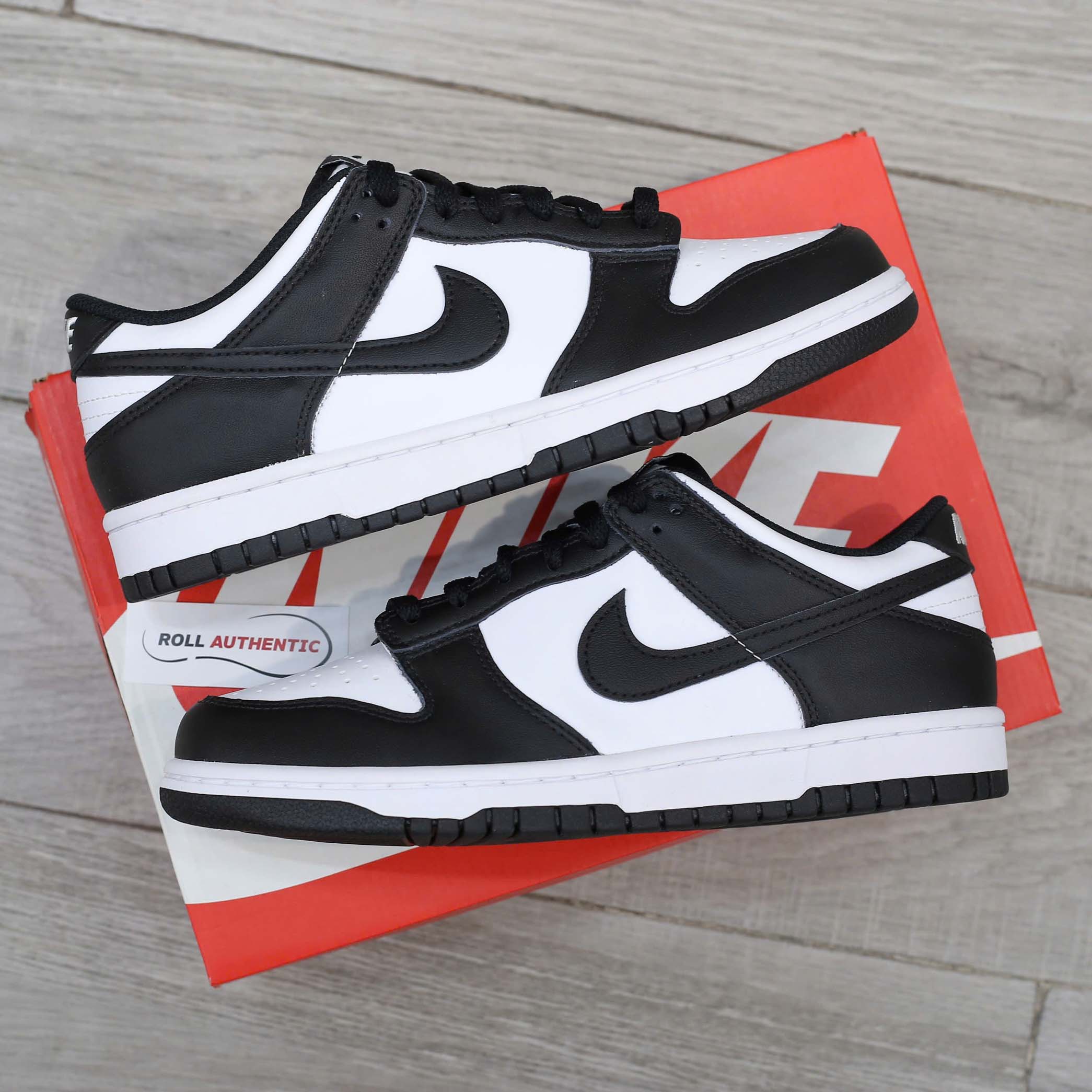 Giày Nike Dunk Low Retro White Black Real