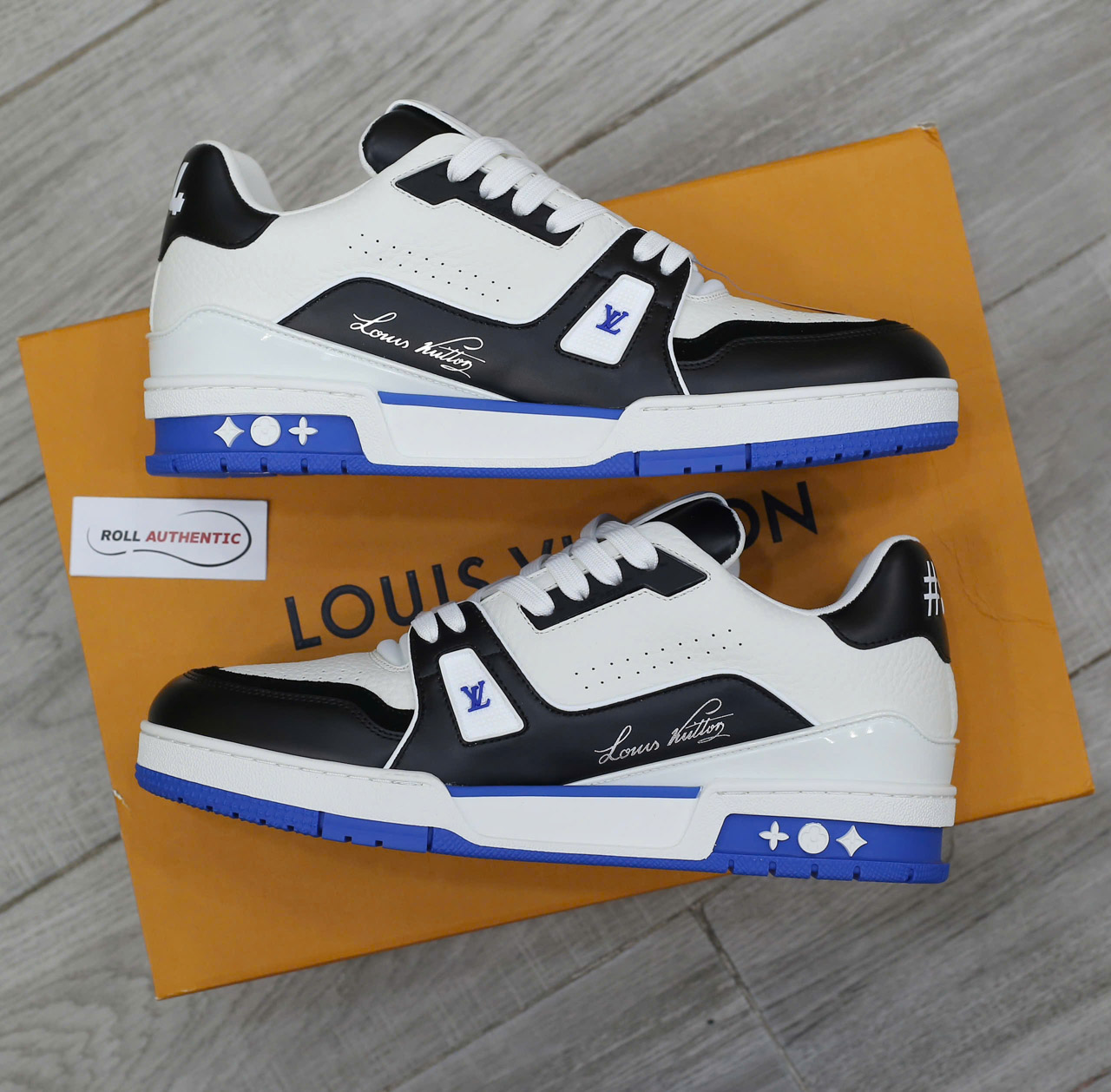 Giày Louis Vuitton LV Trainer #54 White Blue Black Best Quality