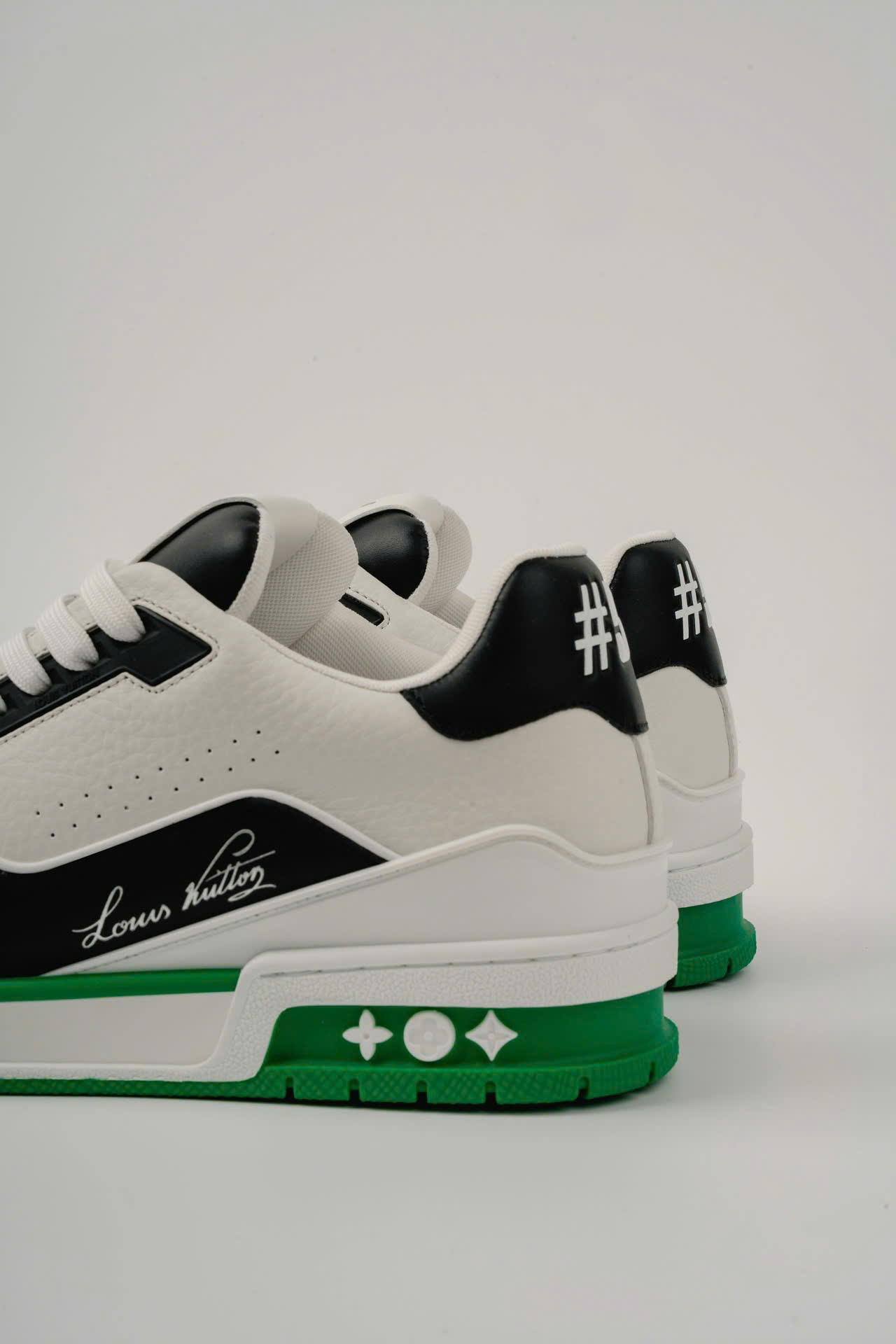 Giày Louis Vuitton LV Trainer #54 White Green Black Best Quality